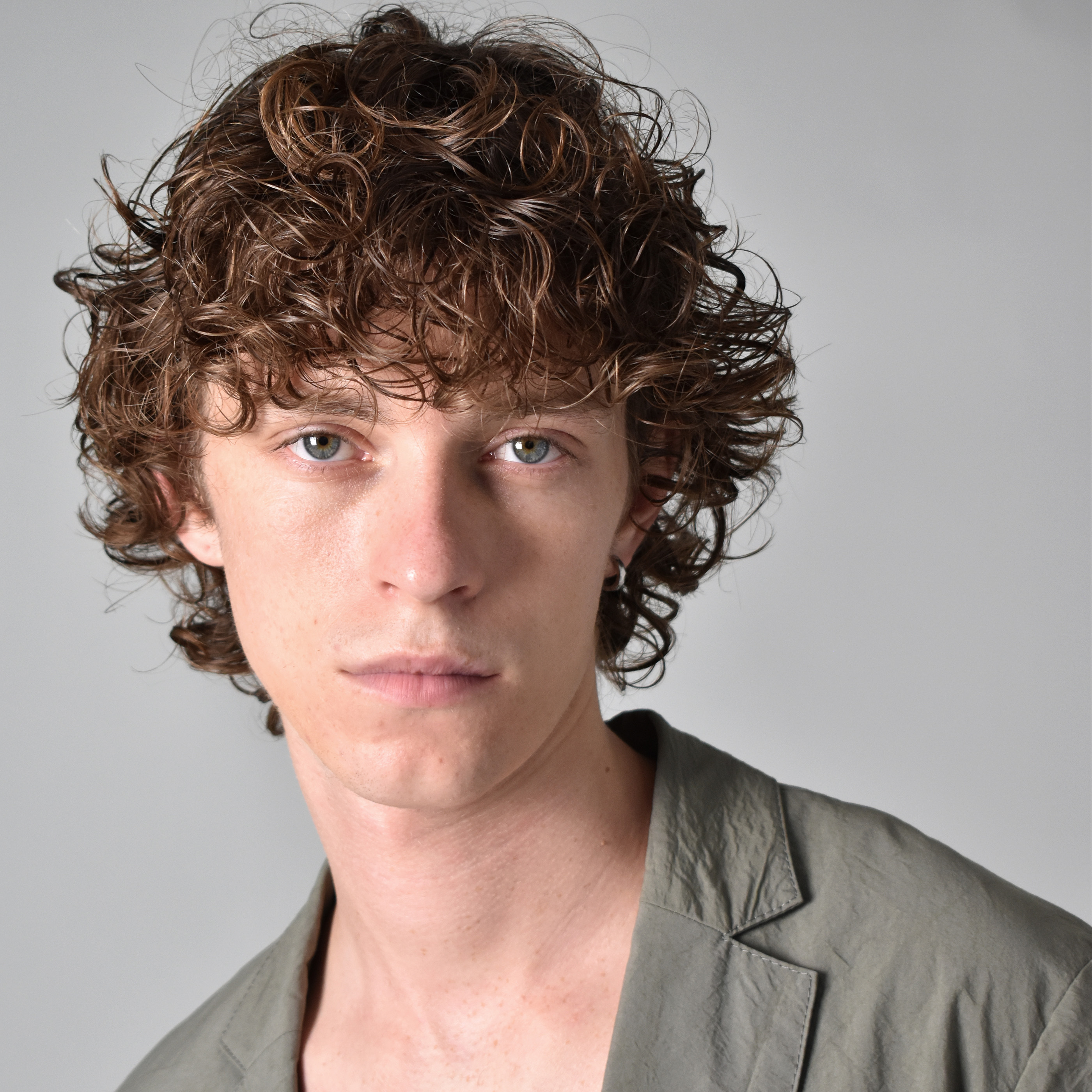 【選べる3色】カッティングフープピアス【片耳用／金属アレルギー対応】