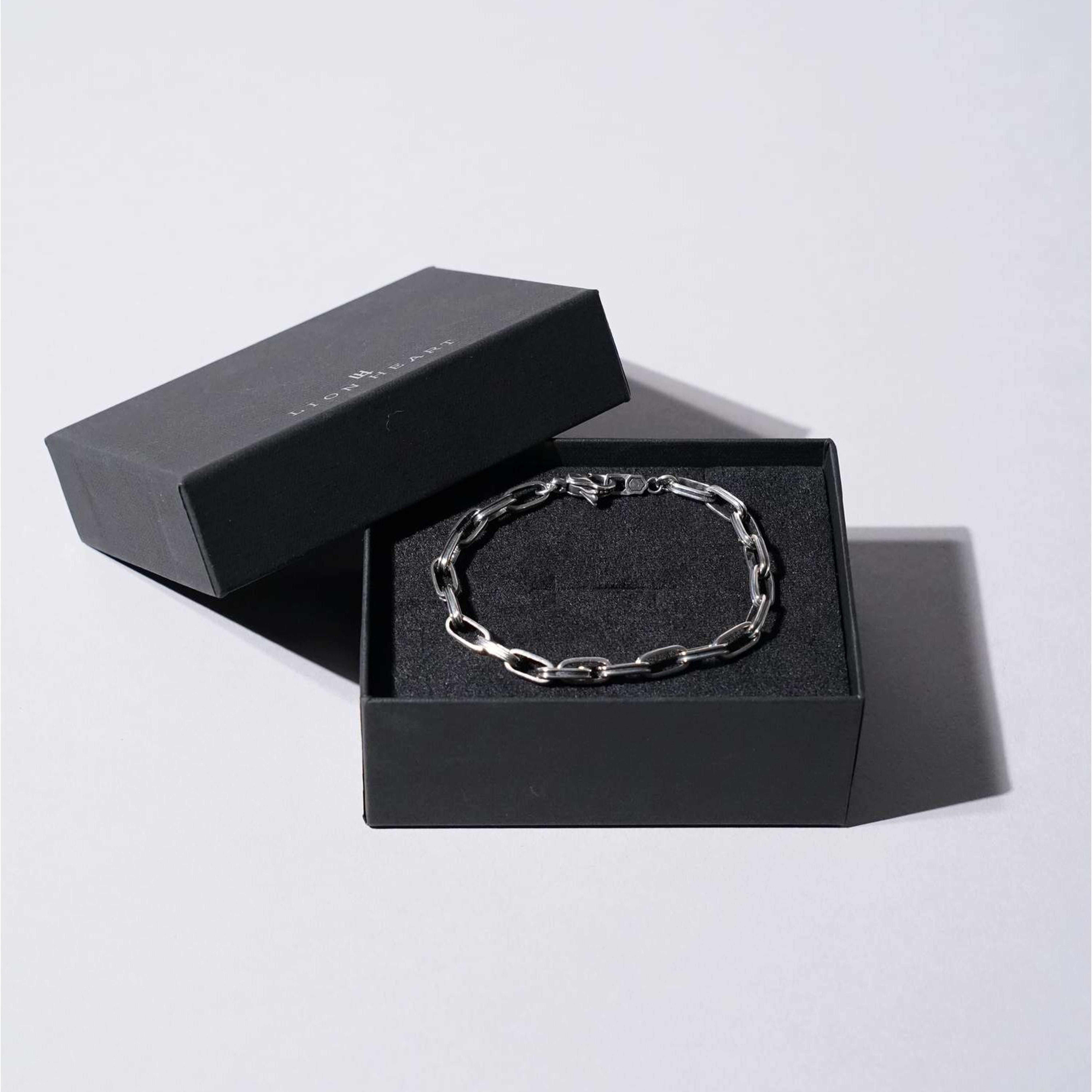 ヴァリアスチェーンブレスレット【金属アレルギー対応】