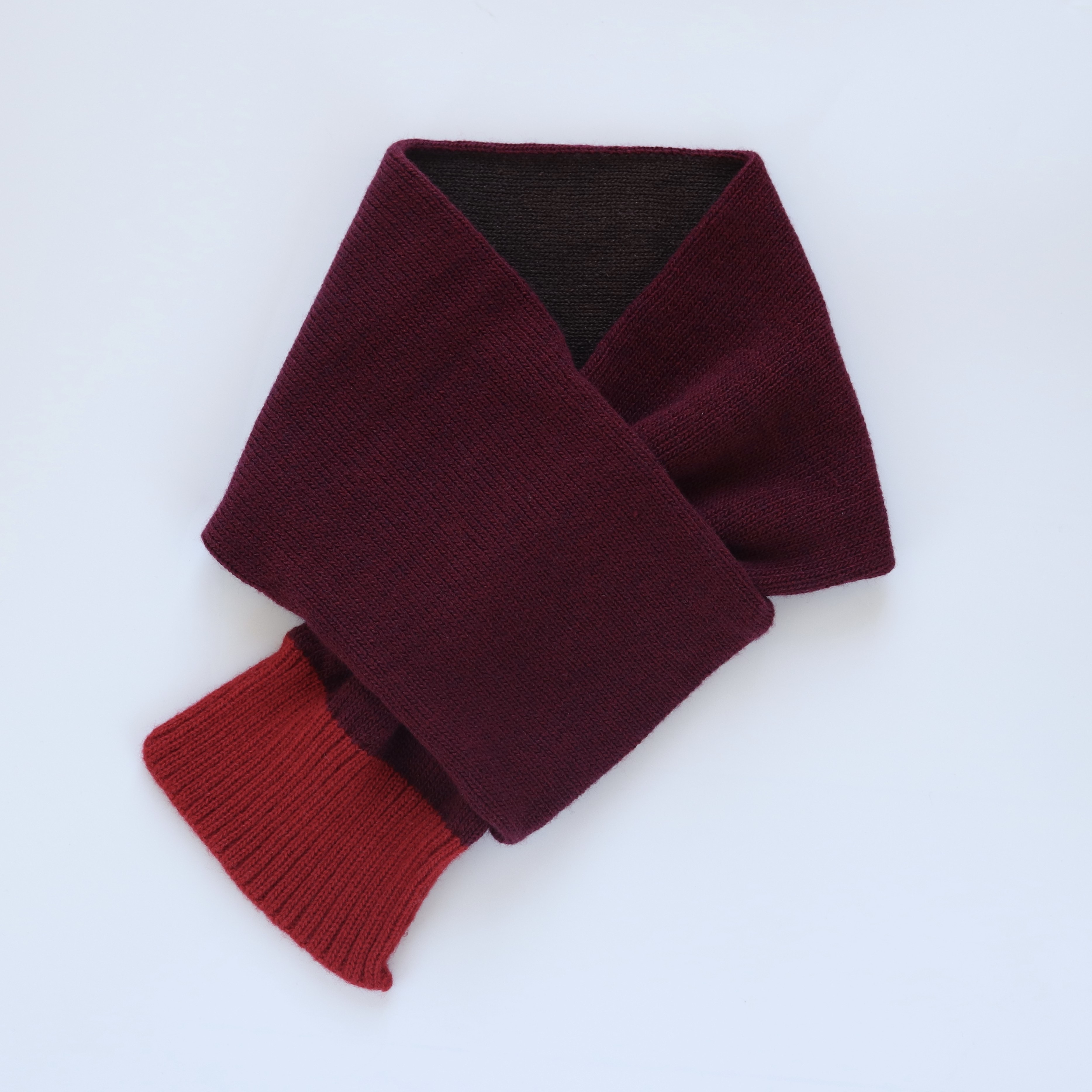 内側シルク2重編み ウール・カシミヤ混のマフラー | 絹屋（きぬや）の