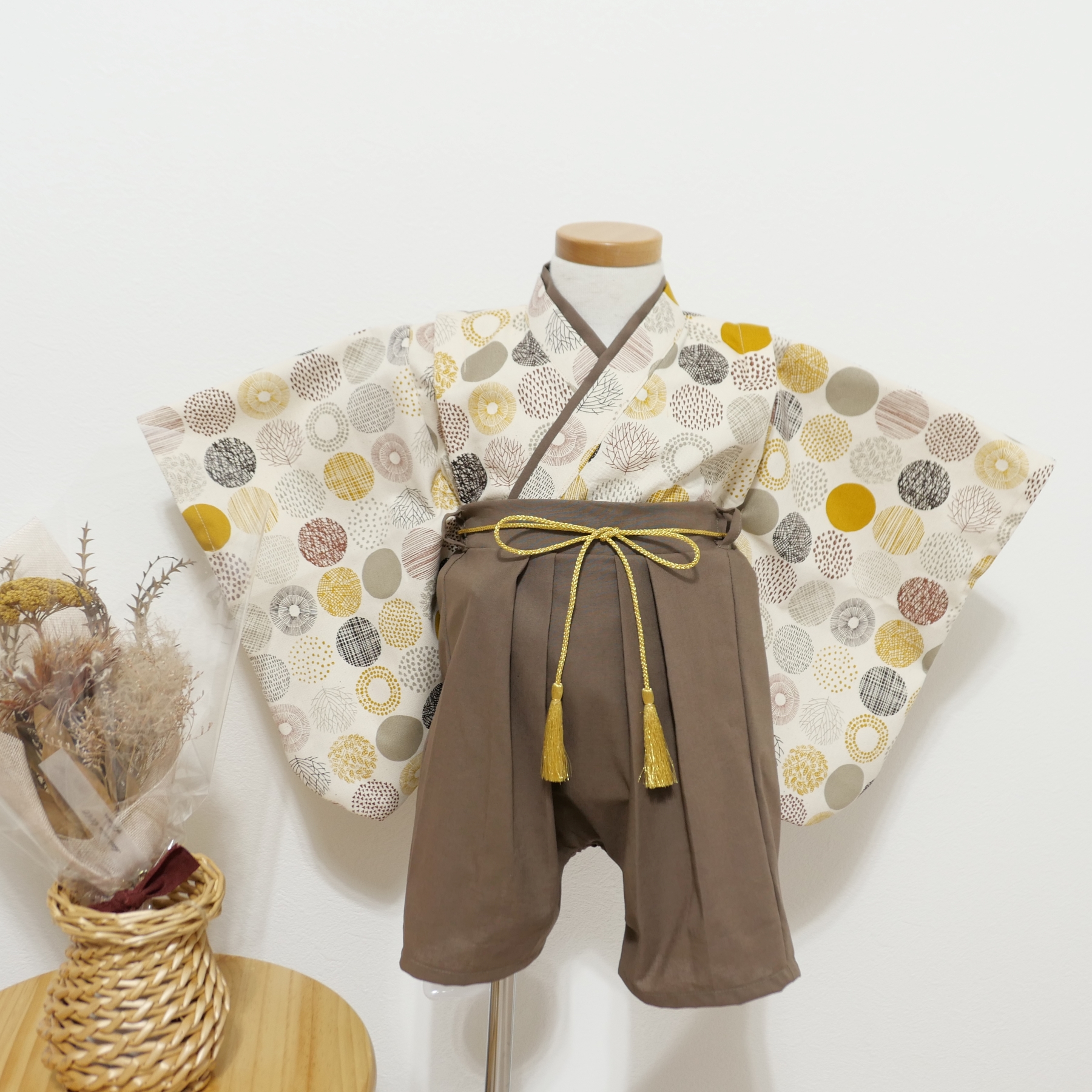袴ロンパース 北欧サークル(brown)