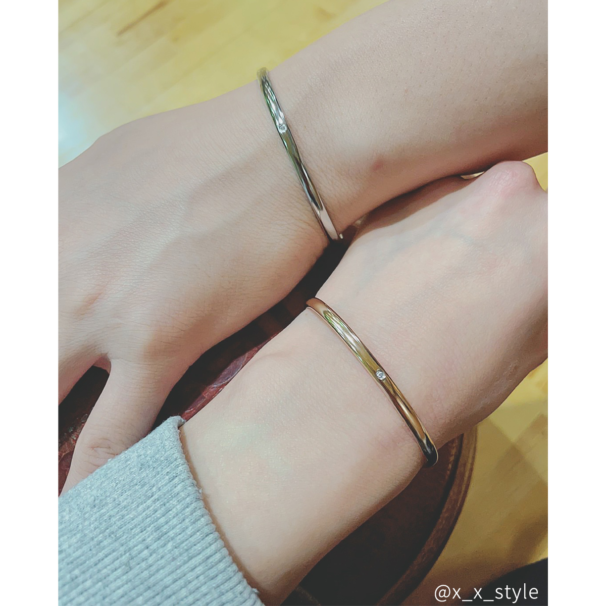 【刻印無料・セミオーダー・ペアでお届け】シンプルなスリム甲丸のペアバングル　klb056