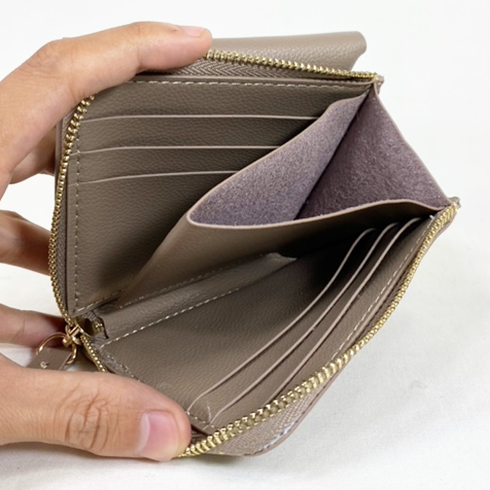 【ミニマムに過ごす】マルチに使える ミニウォレットポーチ