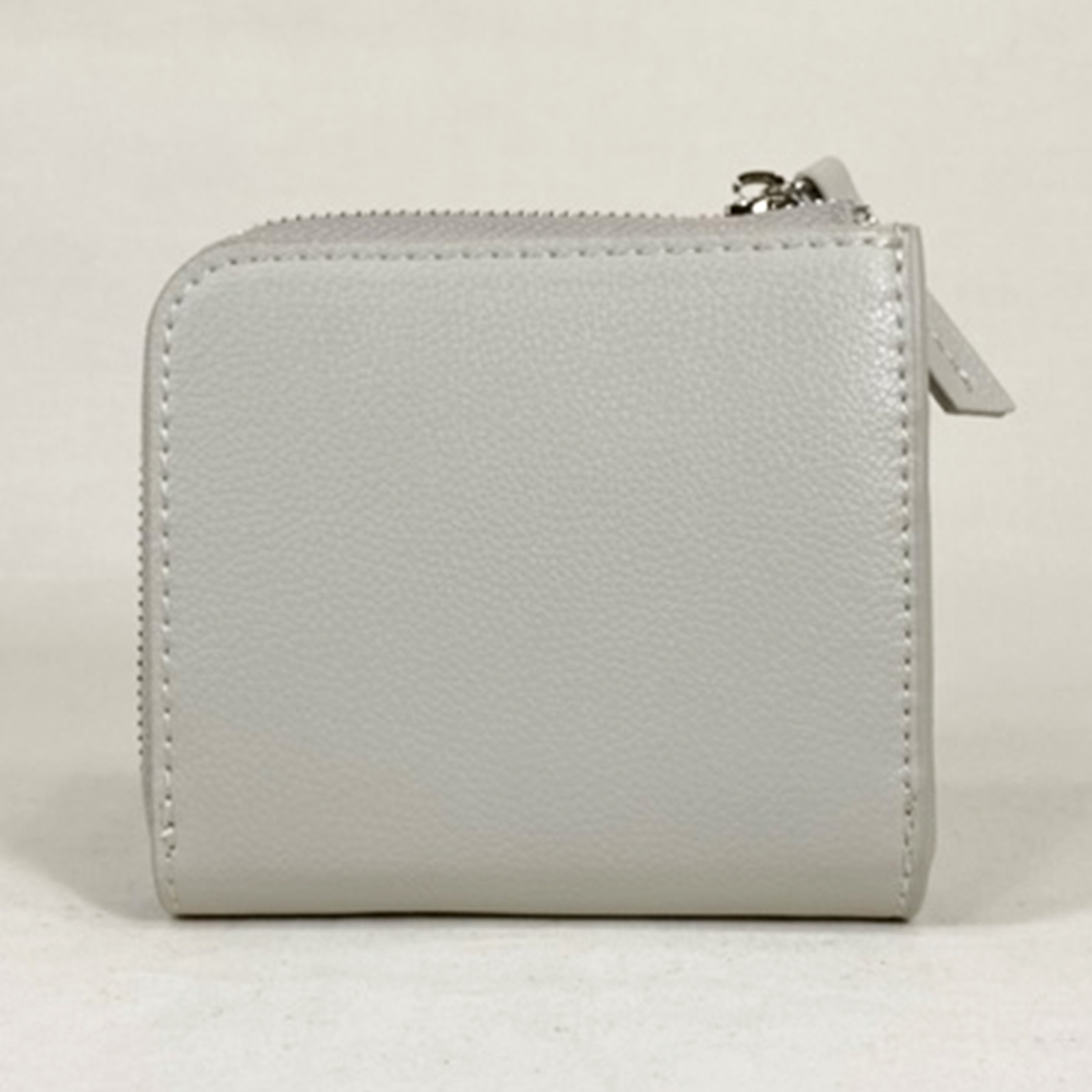 【ミニマムに過ごす】マルチに使える ミニウォレットポーチ