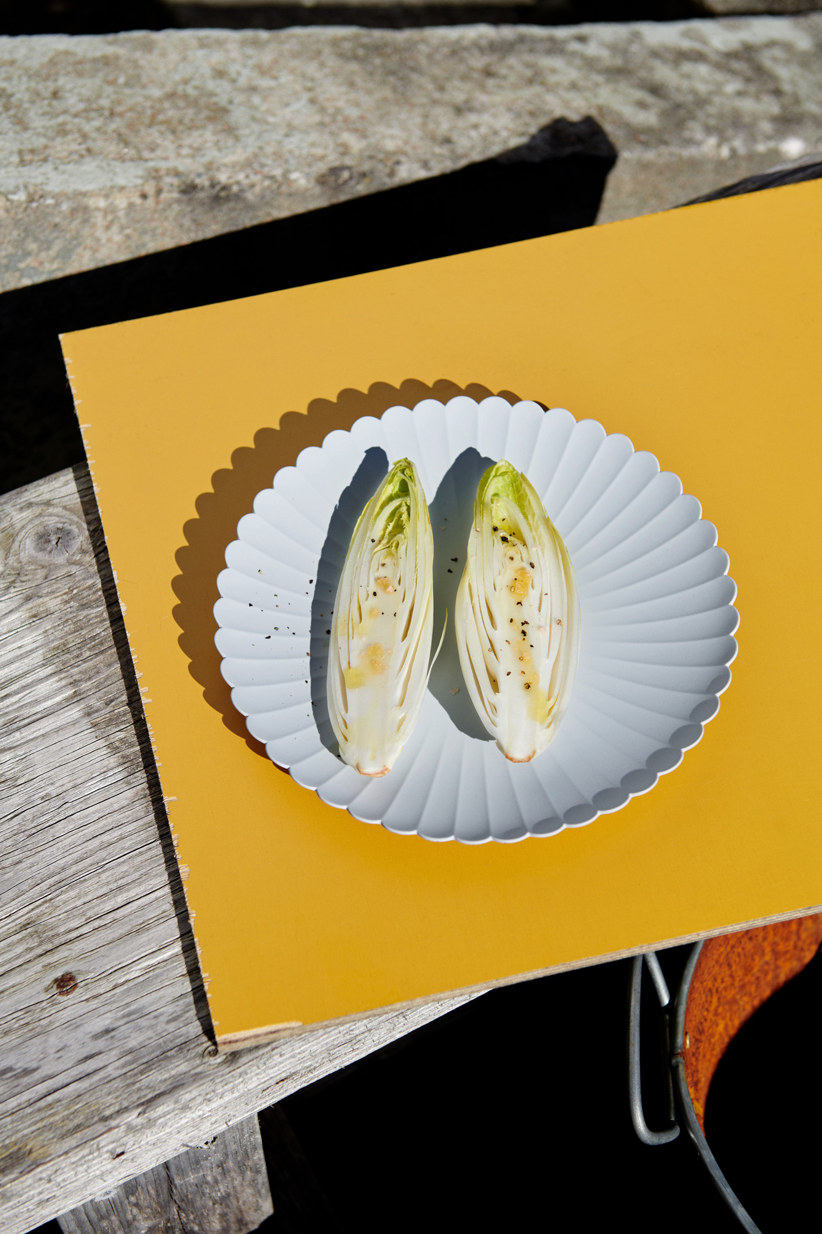 パレスプレートとクチポール（ブラックシルバー）のディナー食器セット