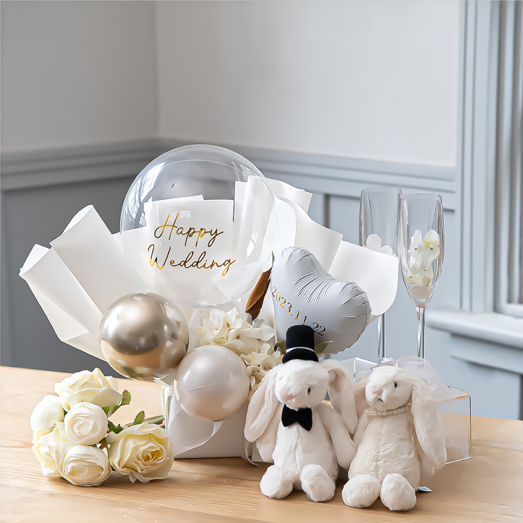 【もらってすぐ飾れる】名入れ&日付入れ可能！バルーンギフトボックス