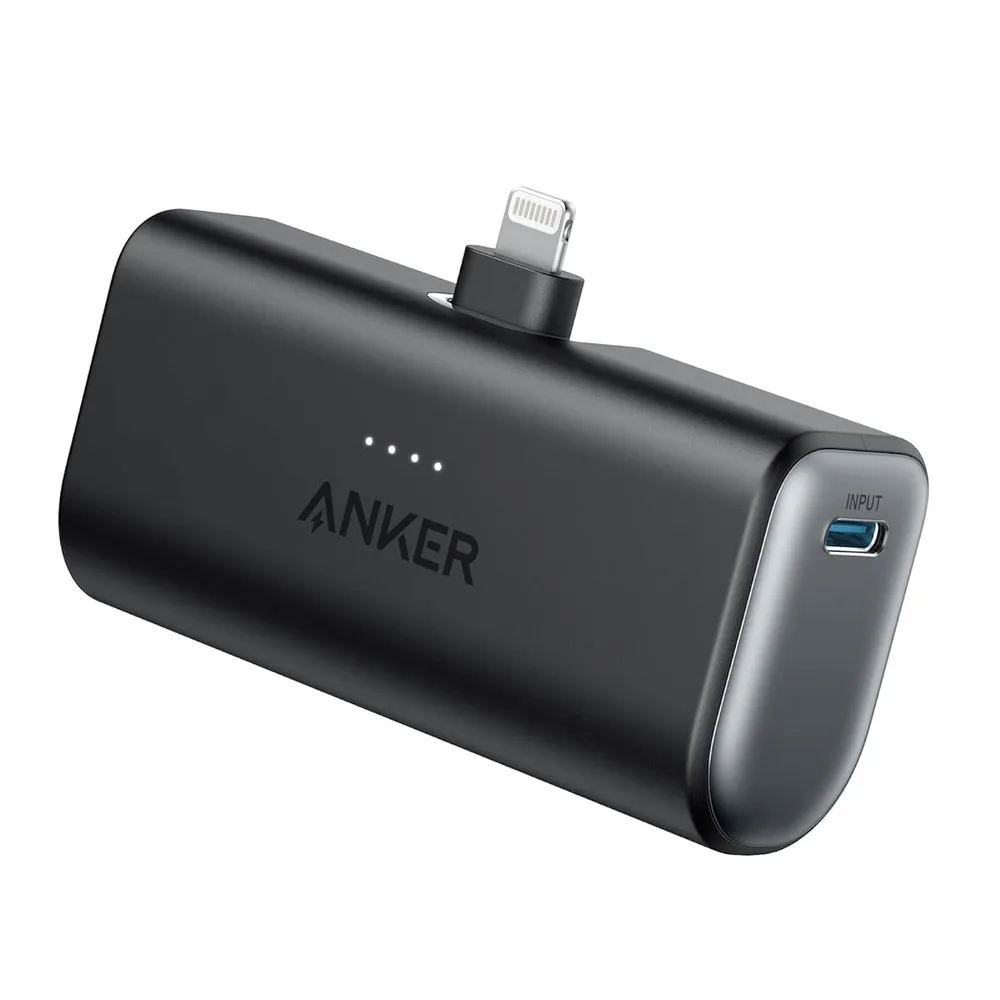 【名入れギフト】Anker Nano Power Bank (12W, Built-In Lightning Connector)