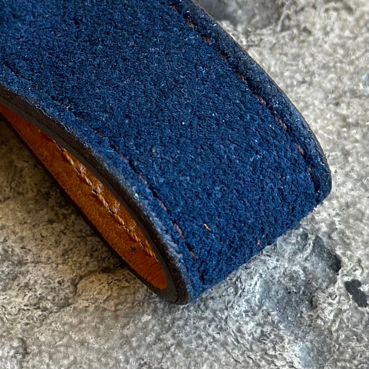 キーリング チーフ スウェード