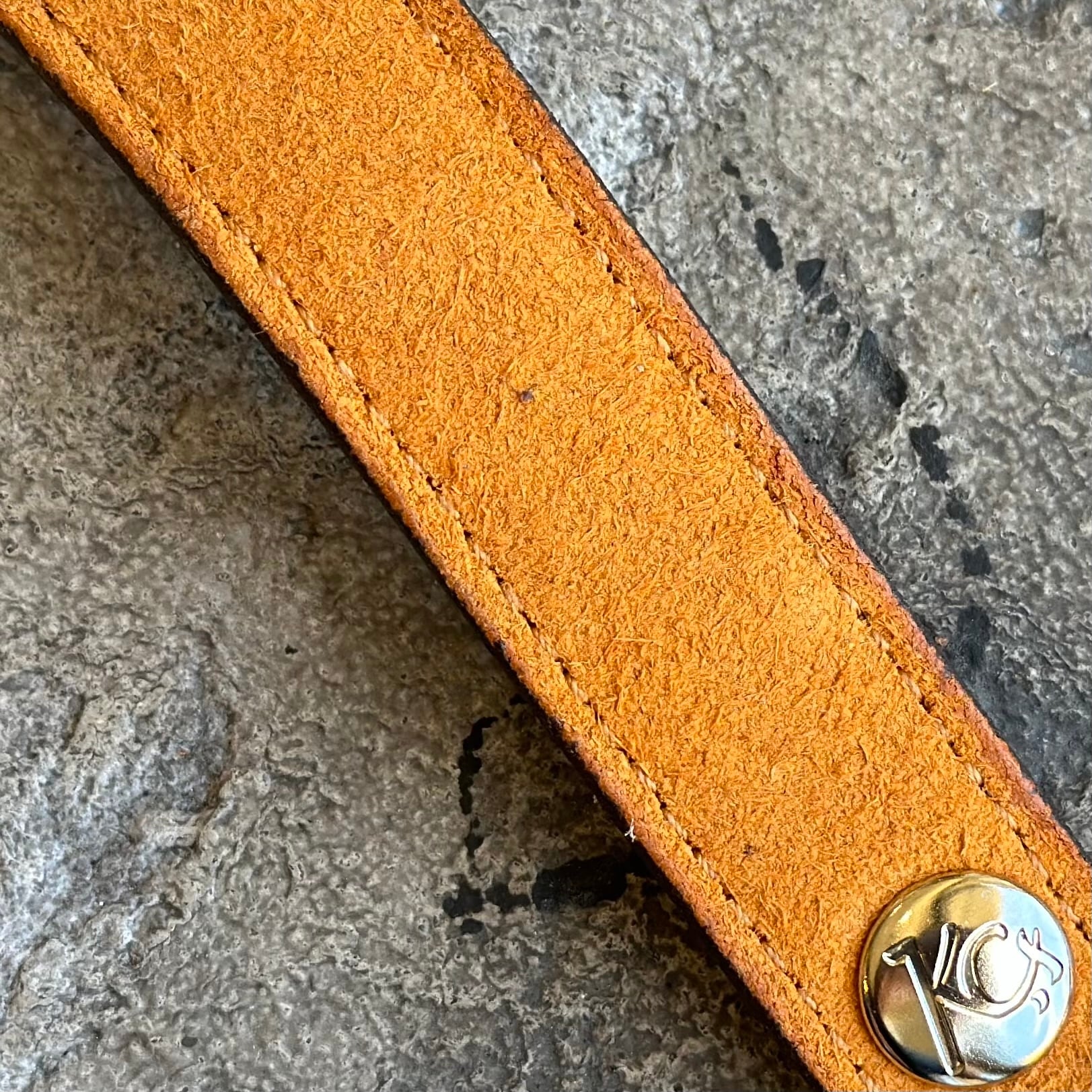 キーリング チーフ スウェード