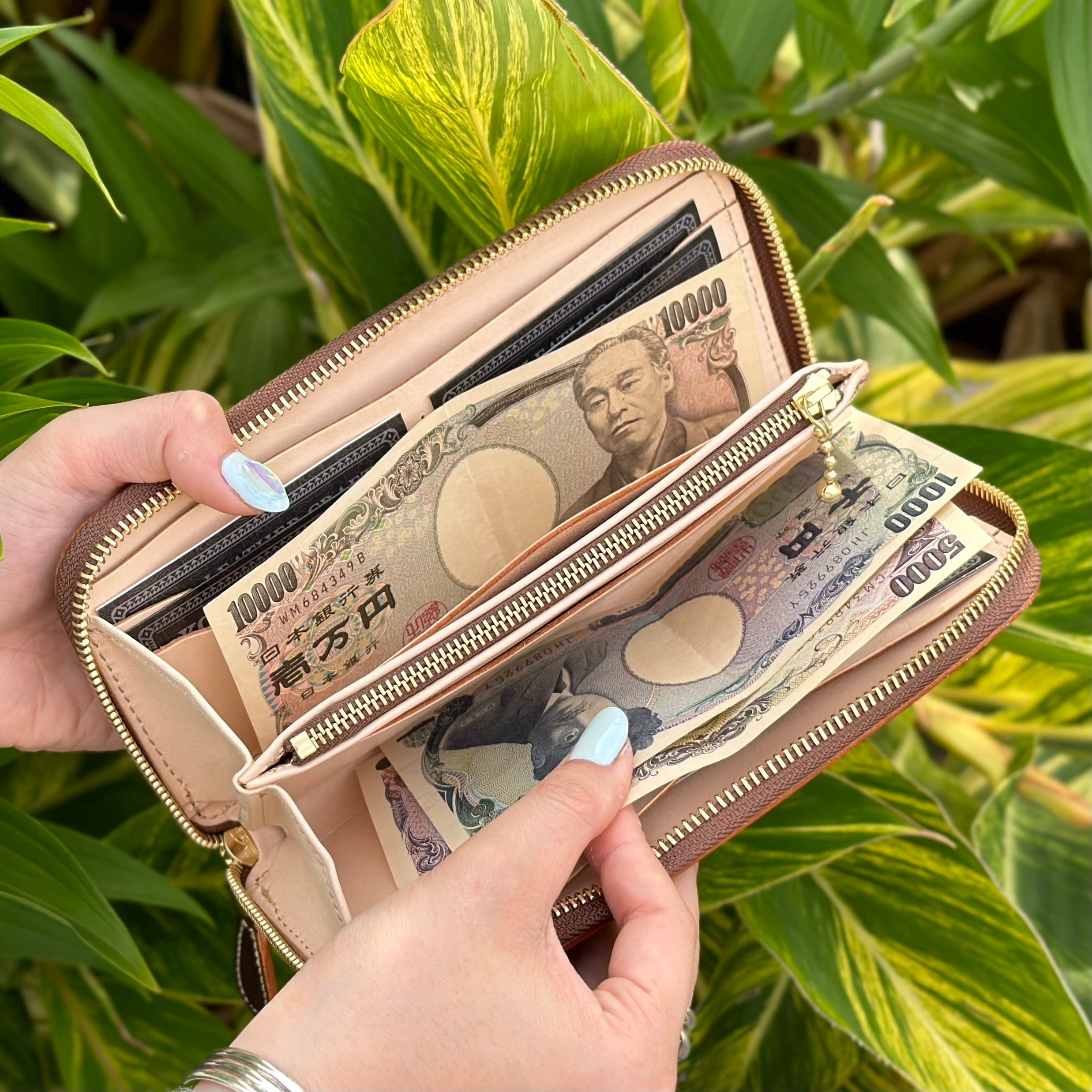 ウォレット ラウンドジップ2 カウハイド｜長財布