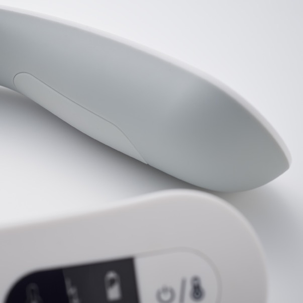 MYTREX EMS ヒートネック　ネックマッサージャー