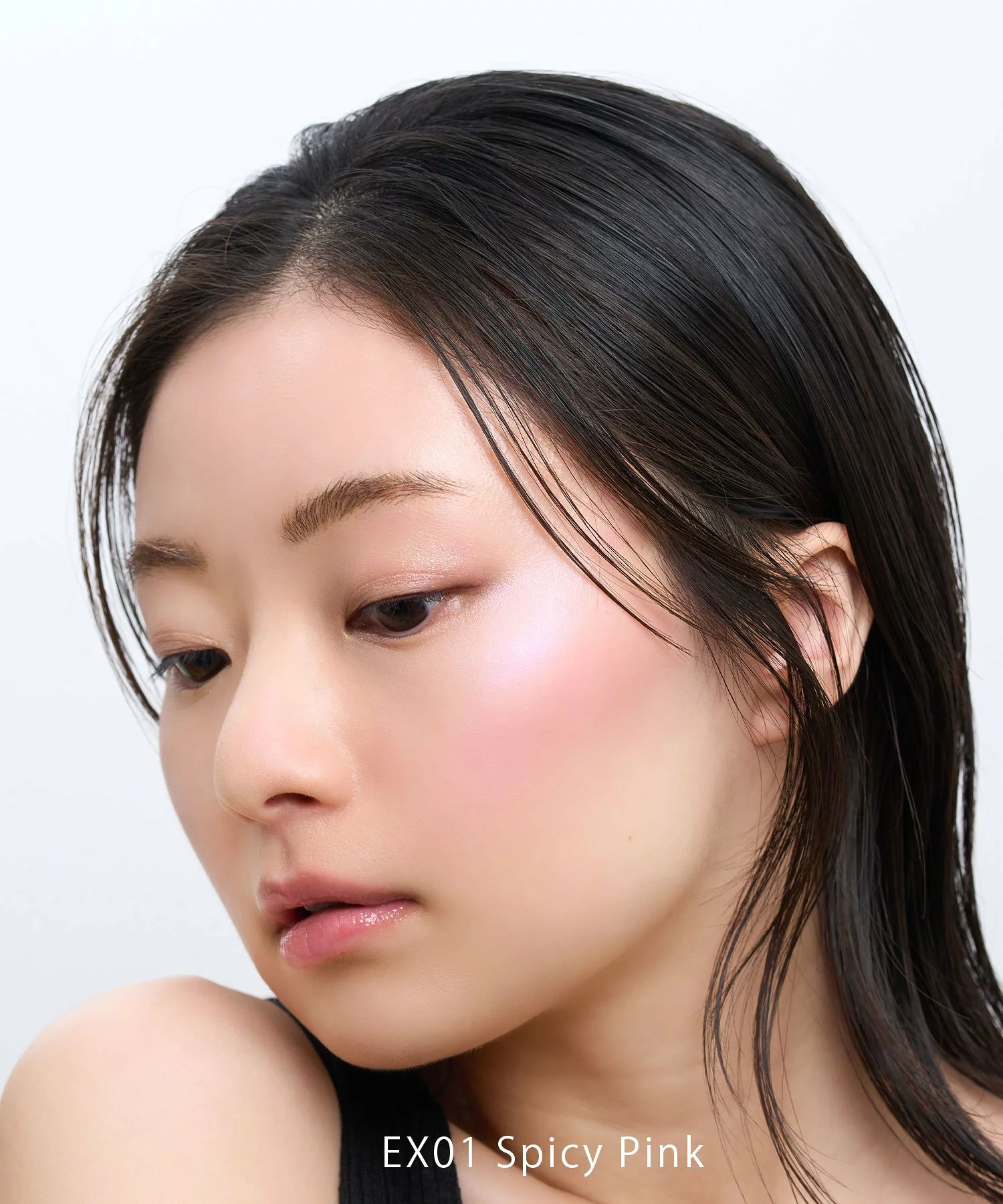 【数量限定】イレーション グロウブラッシュ（チーク＆ハイライト）〈限定2色〉