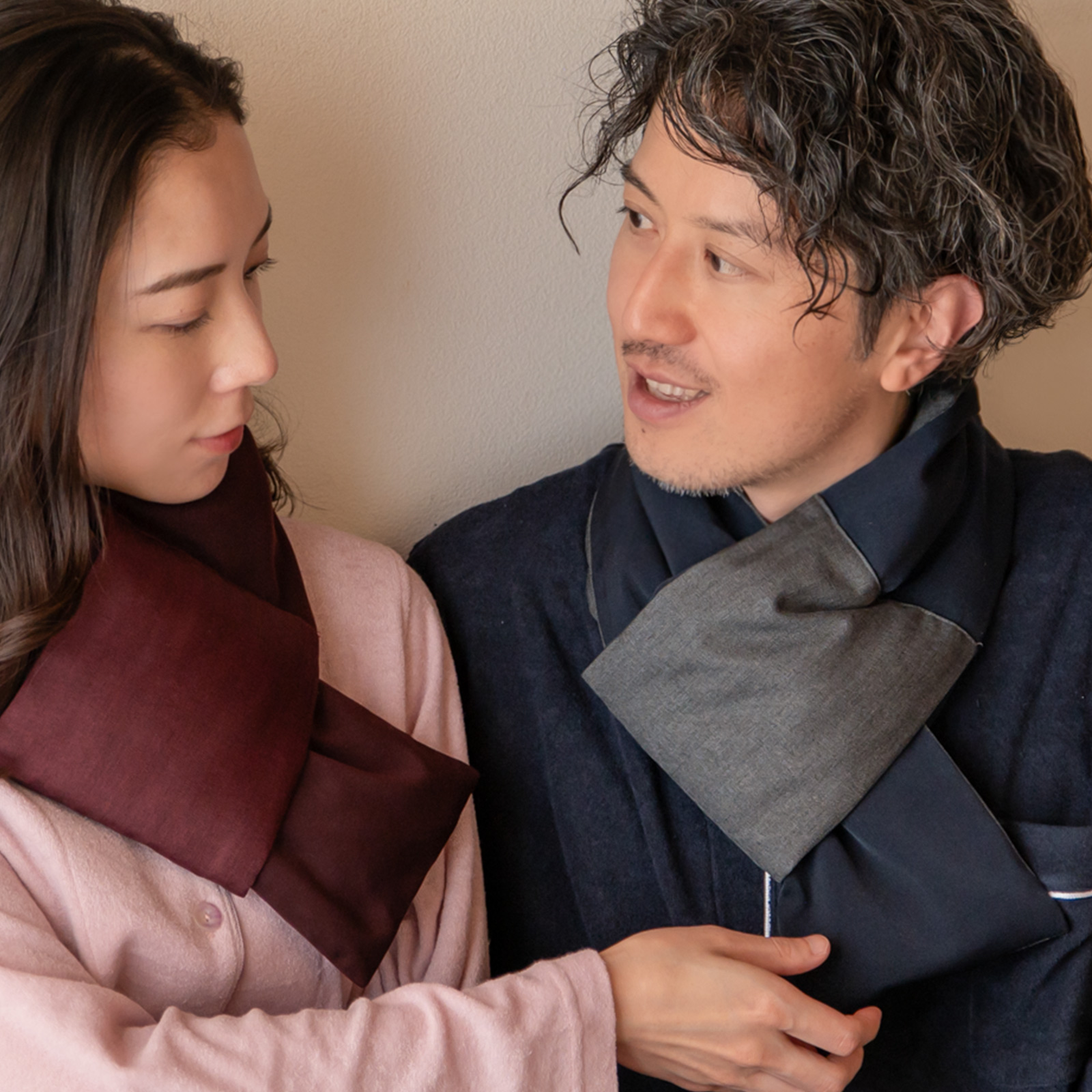 ヘヴンリーダウンプレミアム リバーシブル ネックウォーマー【日本製】