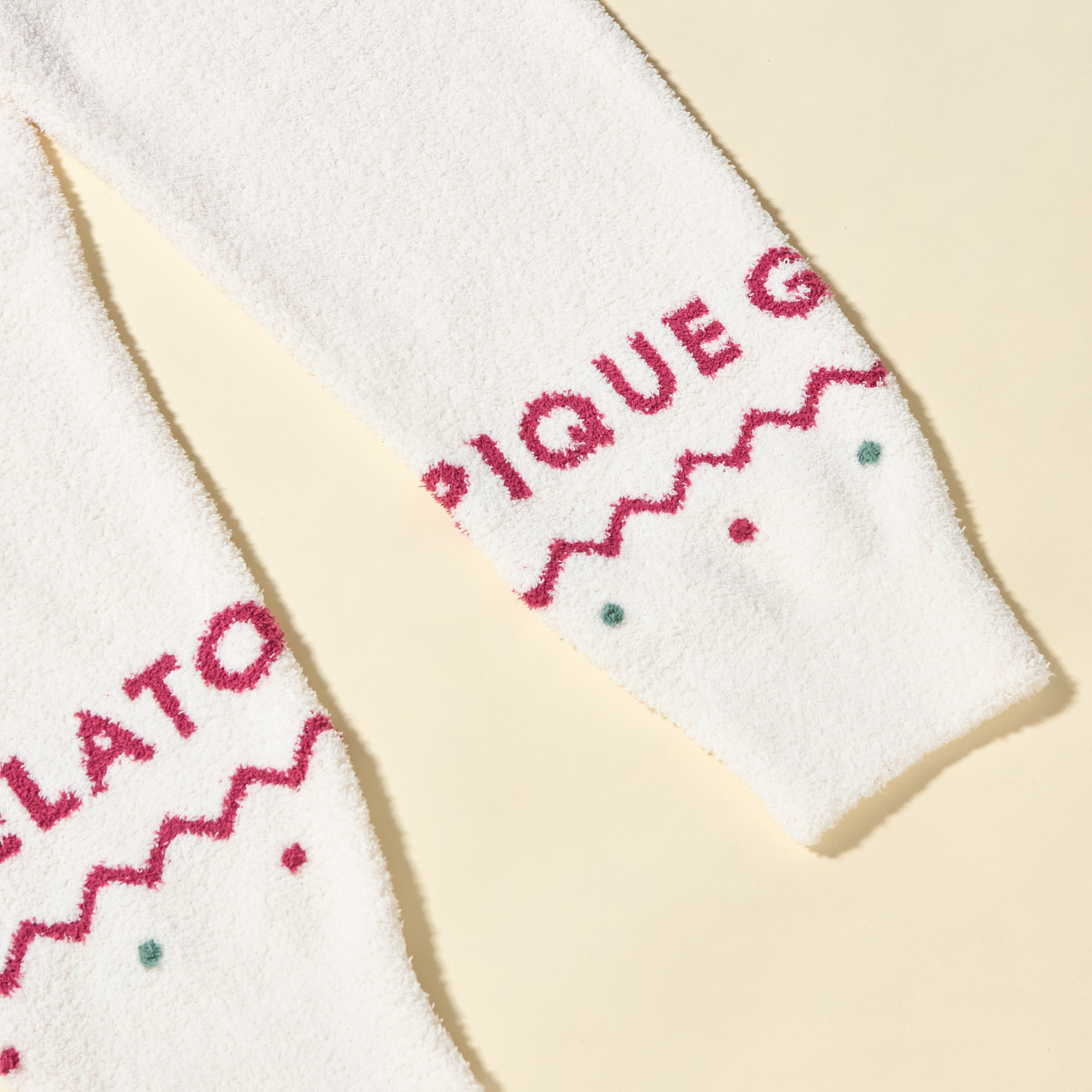 【WOMEN】【HOLIDAY】ノルディックプルオーバー＆ロングパンツ