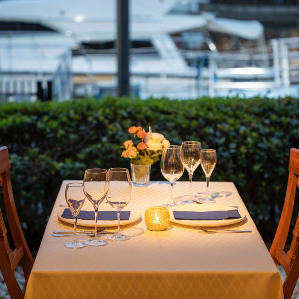 水辺のレストランギフト