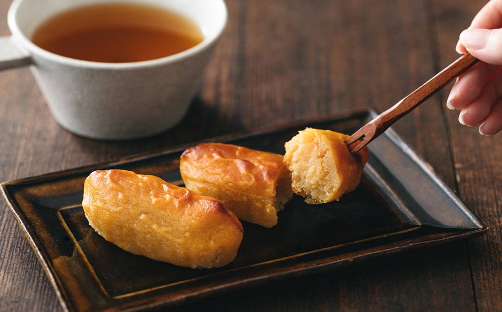 すいーとぽてと、フィナンシェとお茶のセット