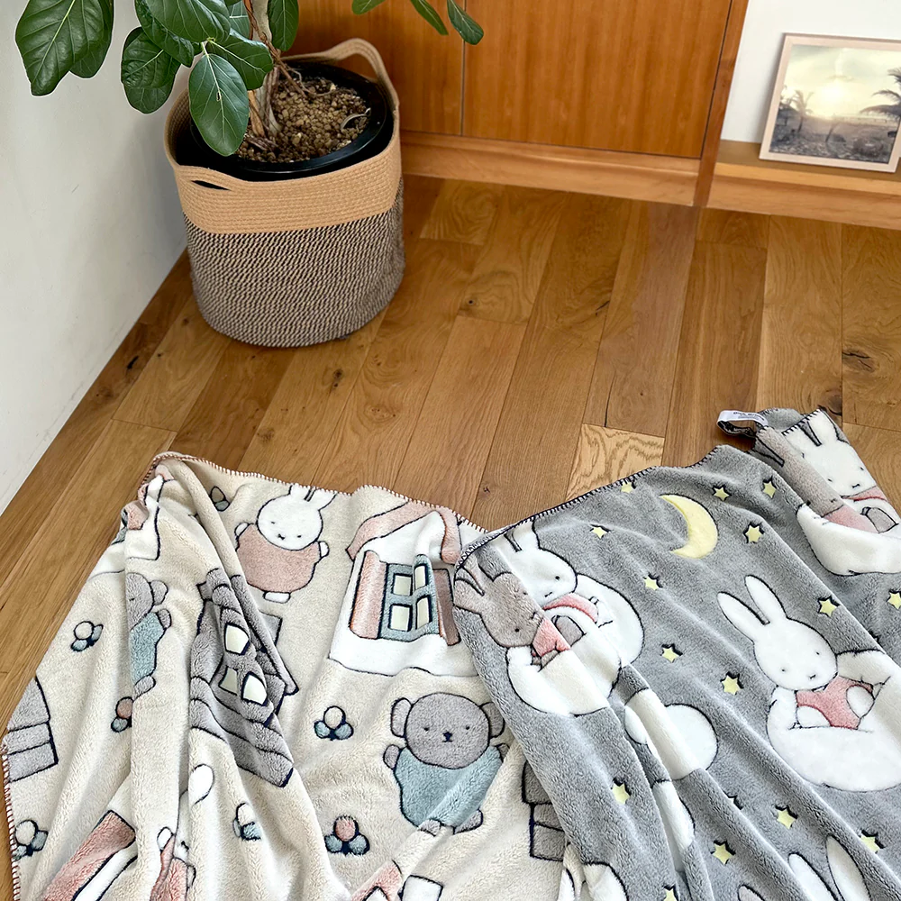 Dick Bruna MiffyファニーブランケットM