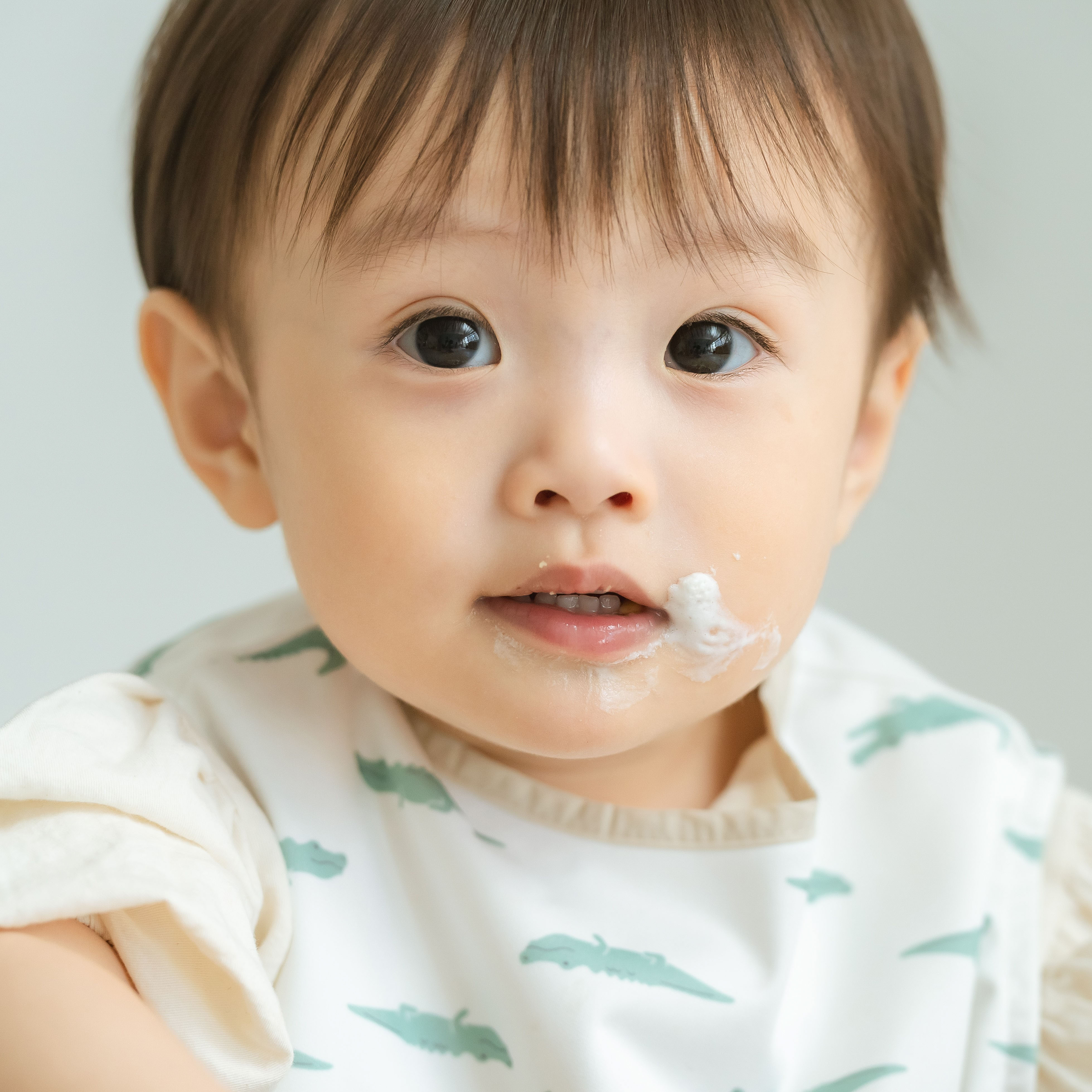 もぐもぐ防水エプロン