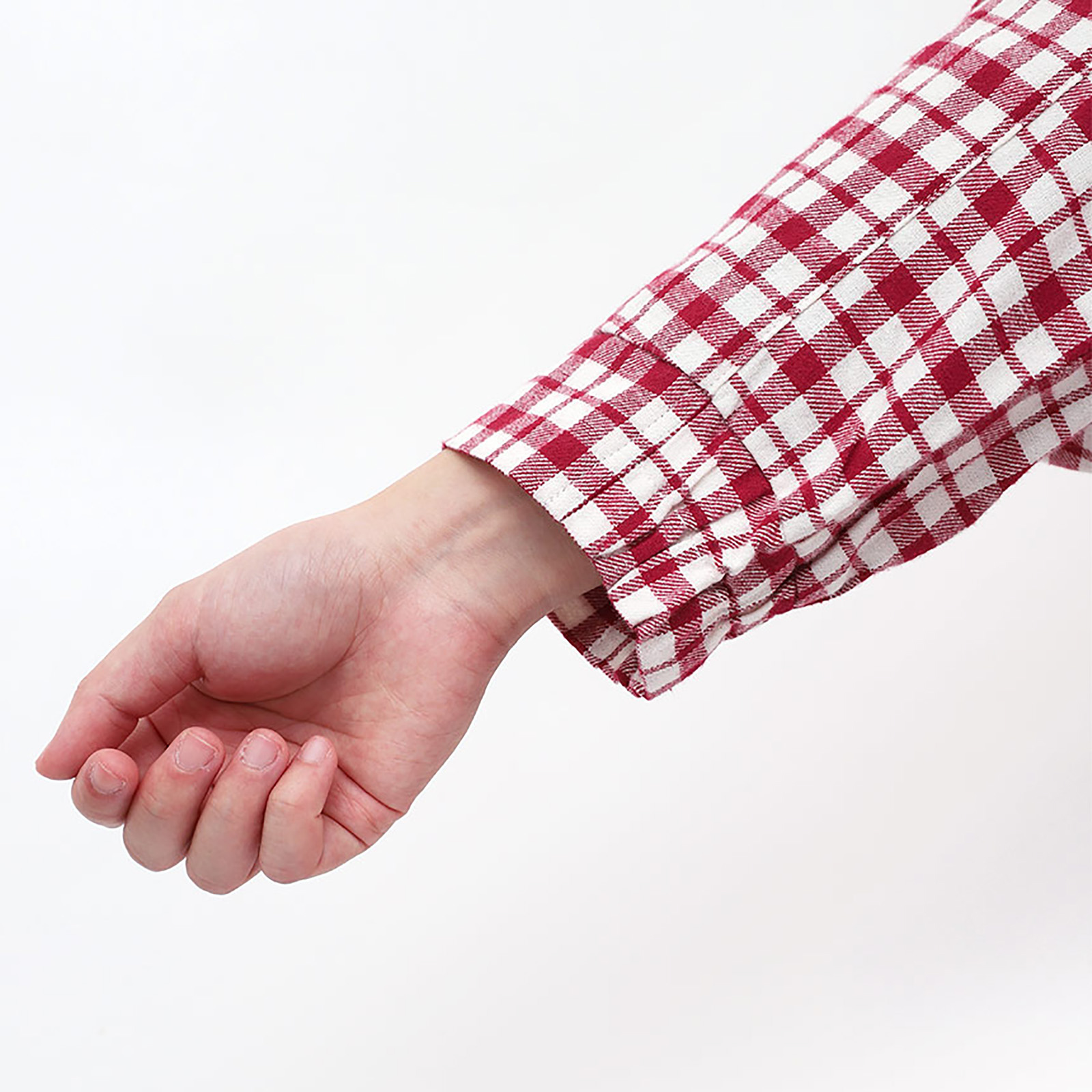 寝返りしやすい立体設計のあったかレディースパジャマ