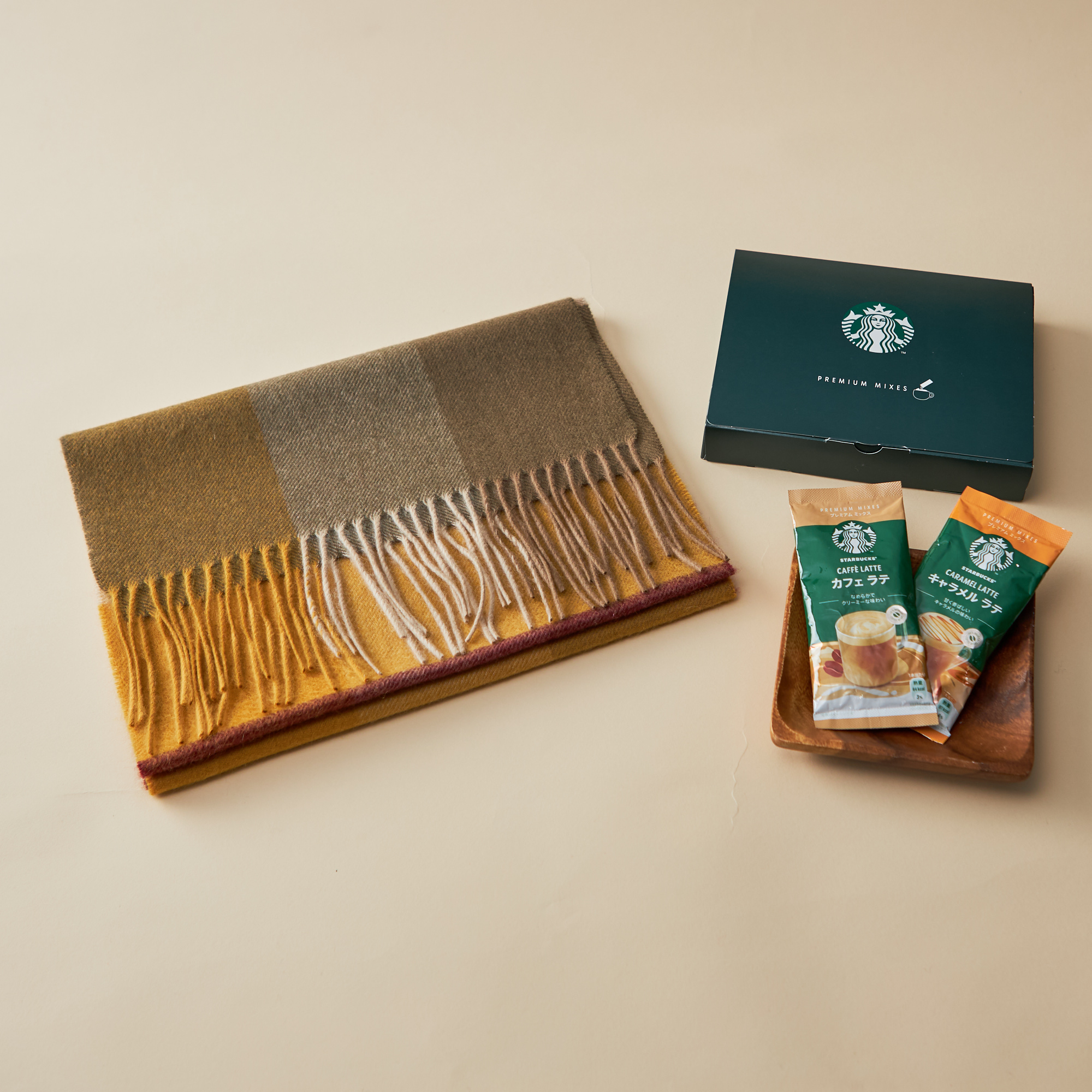 【名入れ/クリスマス限定ボックス付】大切な人に贈るカシミヤ100%マフラーとカフェギフトセット