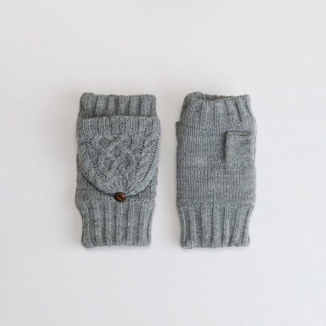 【WOMEN】フード付きケーブルニットグローブ