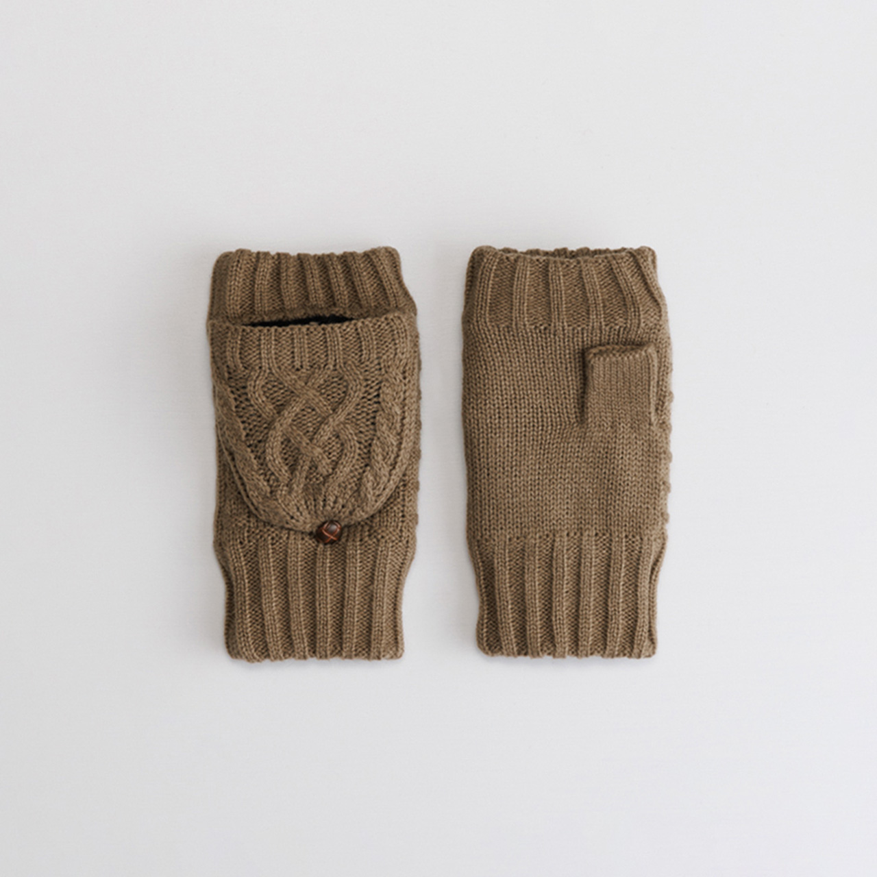 【WOMEN】フード付きケーブルニットグローブ