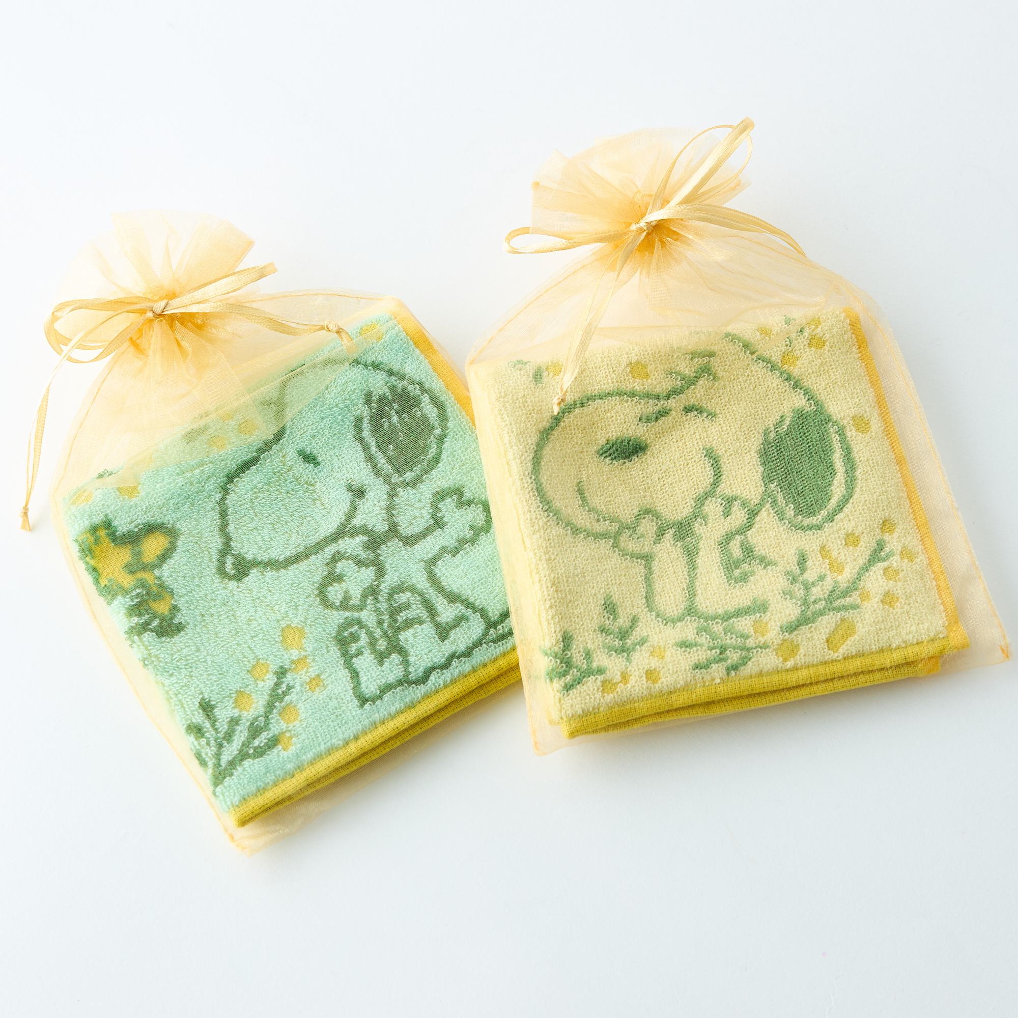 【スヌーピー好きに贈る】PEANUTS ラインメンズソックス&タオルハンカチBOX