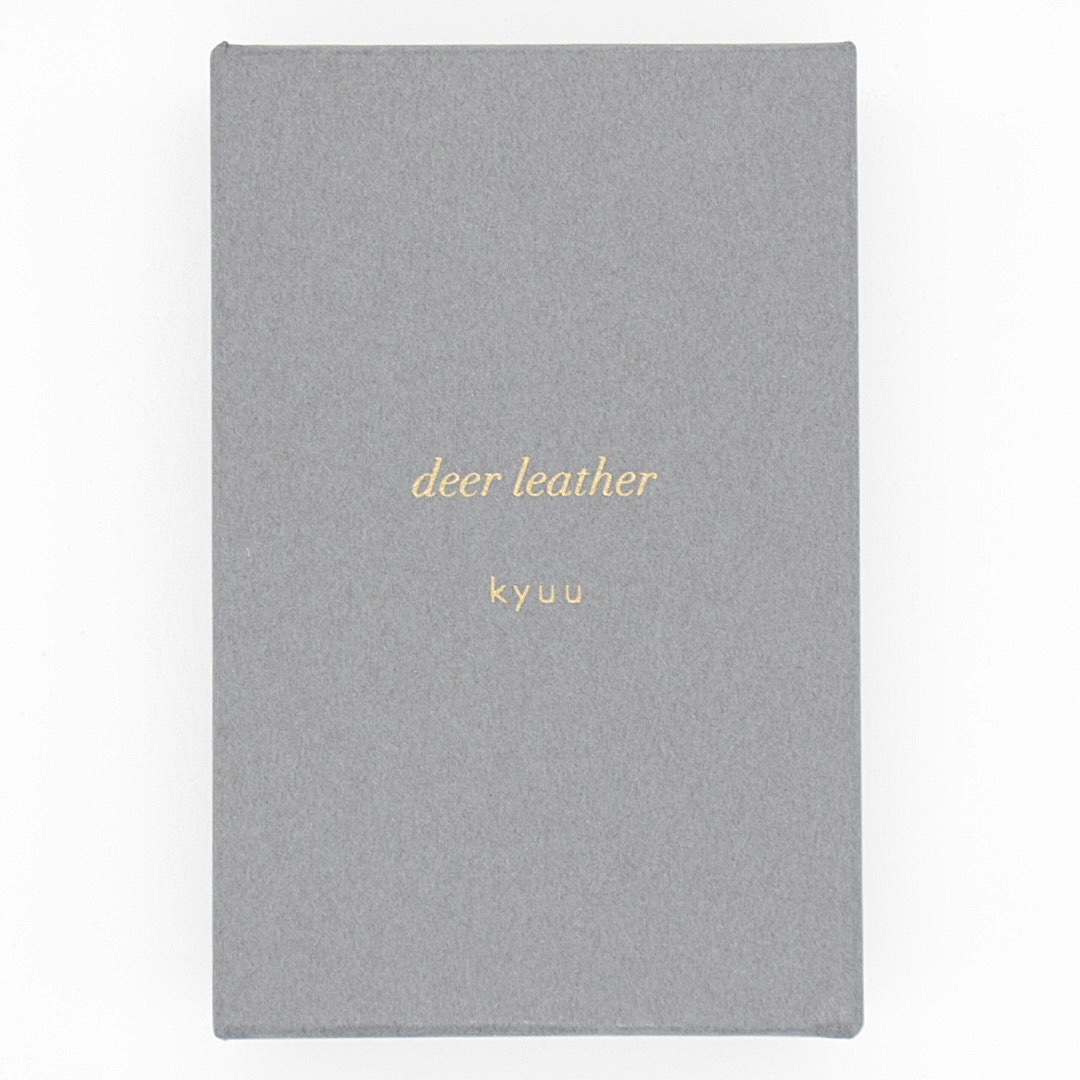 deer leather　タッセルピアス〈全4色〉