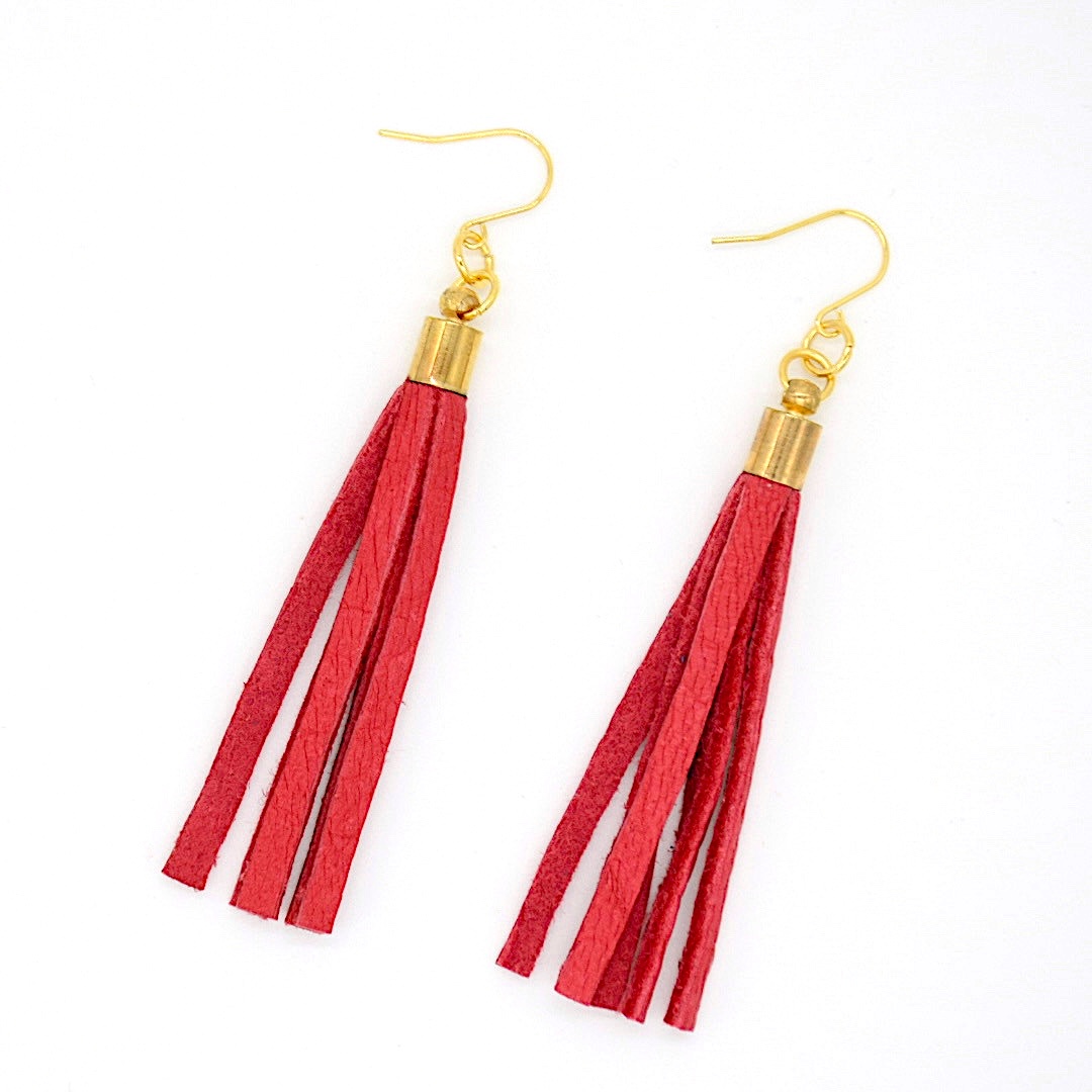 deer leather　タッセルピアス〈全4色〉