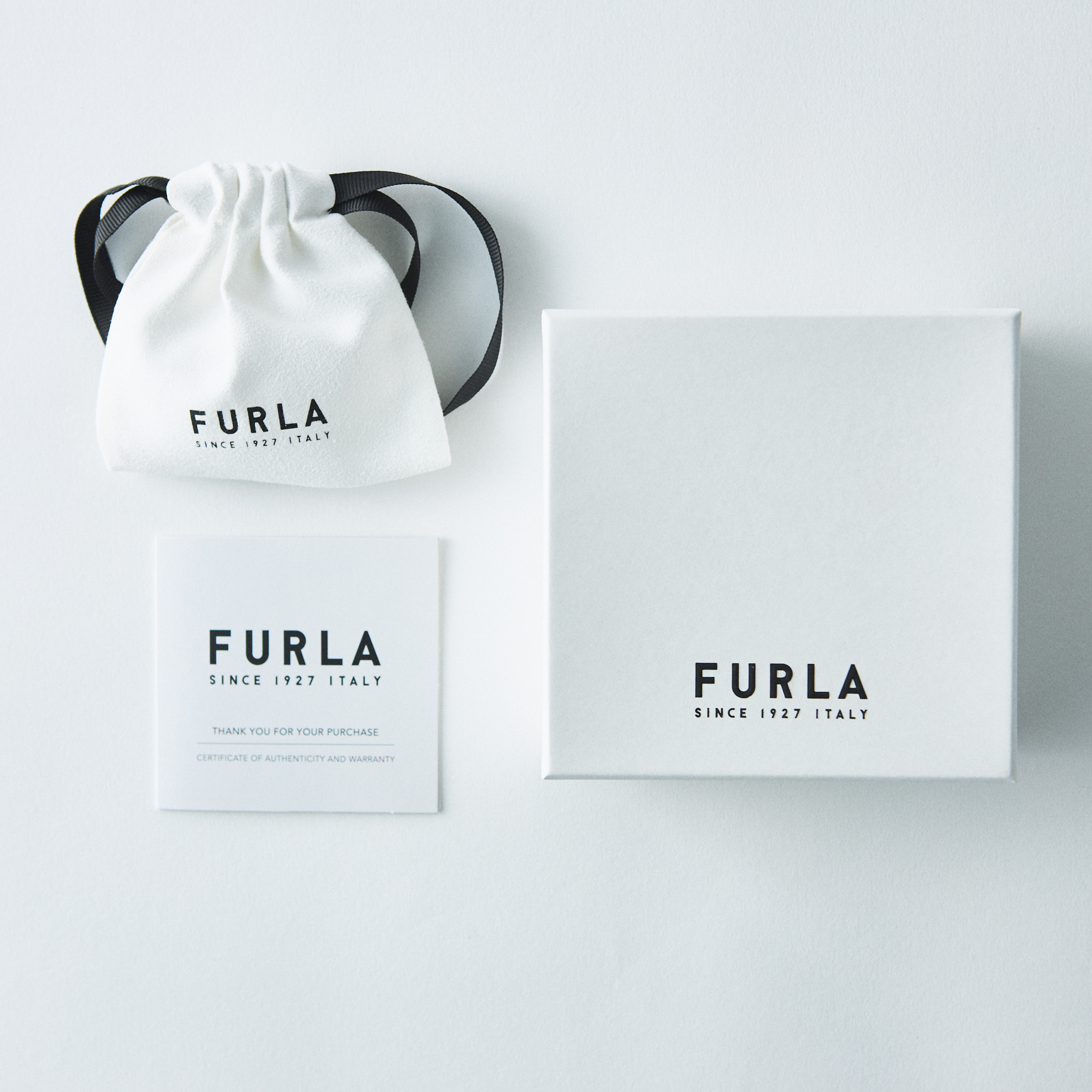 FURLA CHAINED LOGO EARRING / チェーンロゴピアス