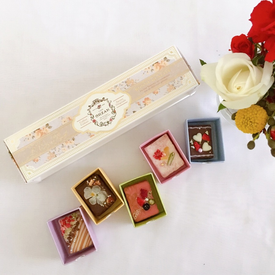 【クリスマスボックス付き！】選べるチョコレートラスク＆ふわふわテディベアと紅茶セット