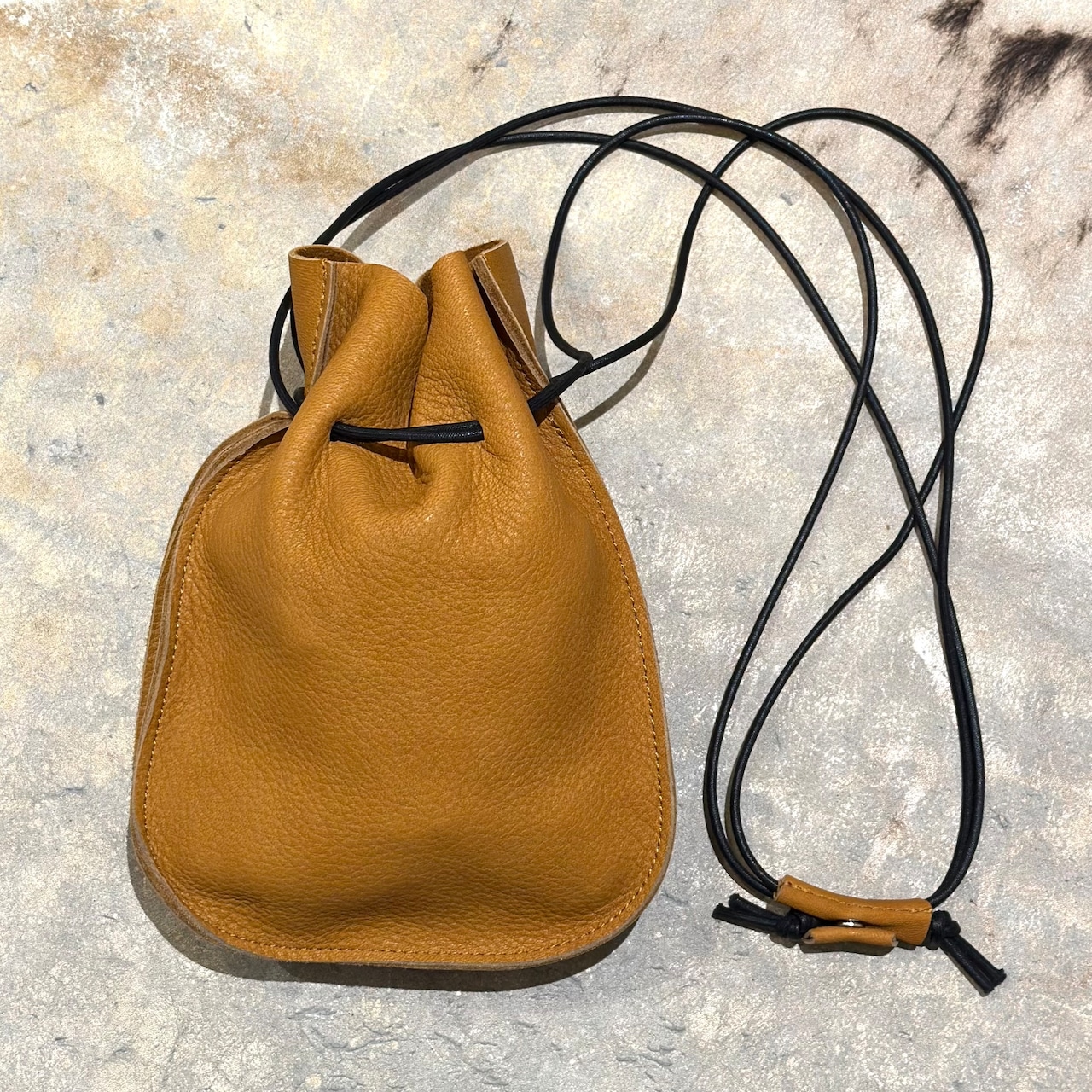 巾着ショルダーポーチ Looseley ディア