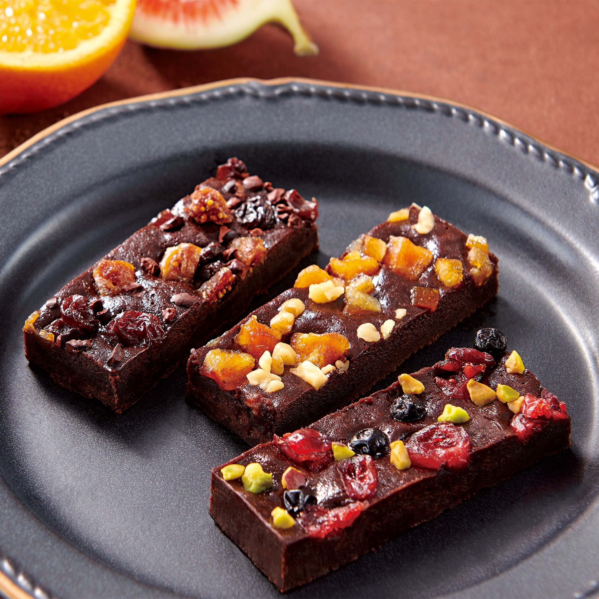 【クリスマス限定ラッピング付】クリスマスベアとフルーツたっぷりブラウニーのセット