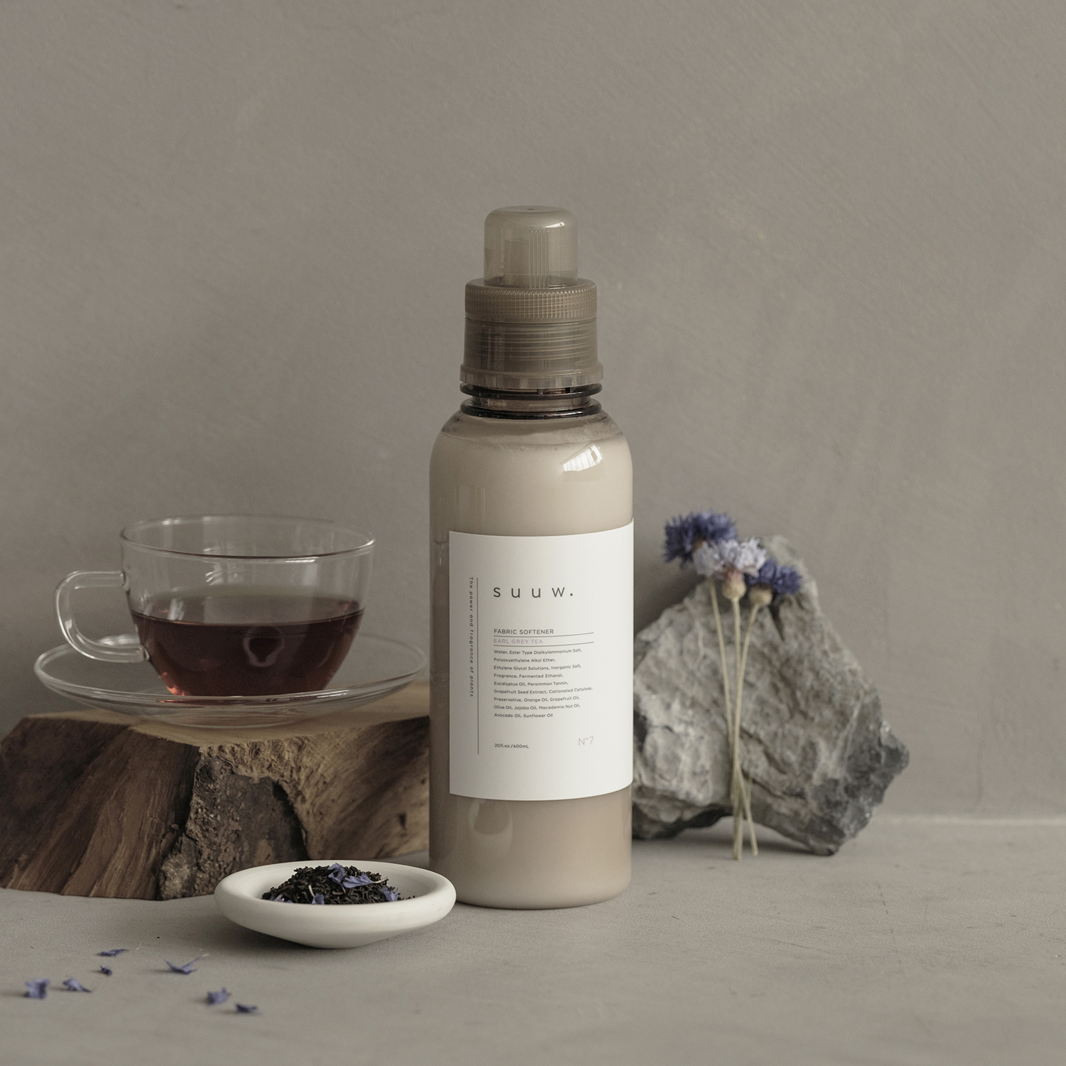 植物由来のランドリーボトルセット【お相手が香りを選べるeギフト対応】