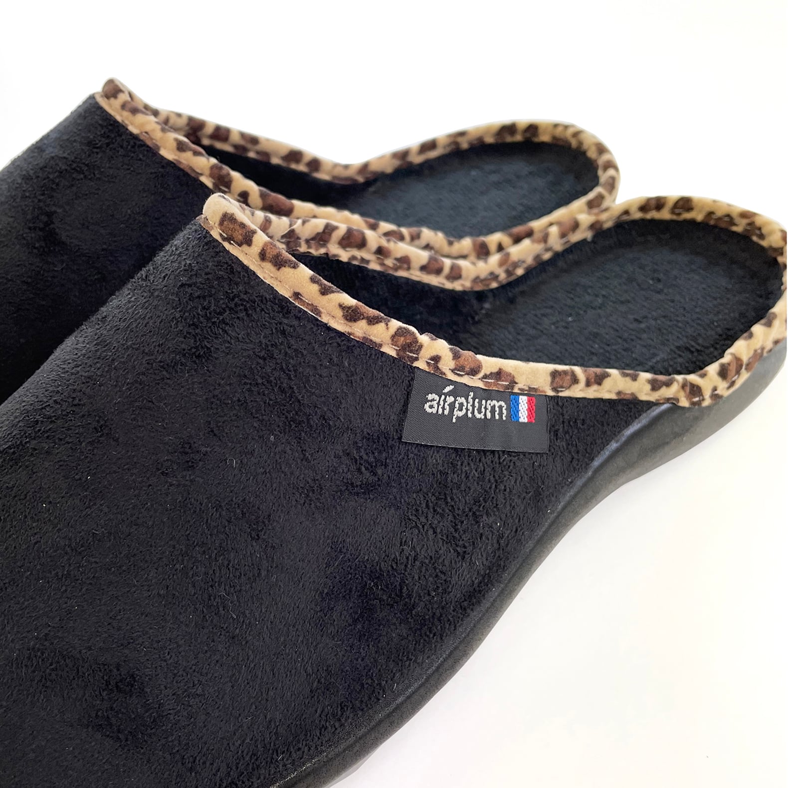 雲の上を歩くような履き心地のレディーススリッパ＜tara＞