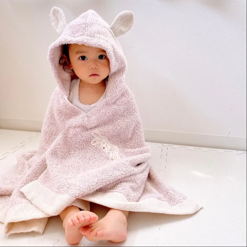 【出産祝い】カタログギフト "Baby"とマシュマロボウリングセット