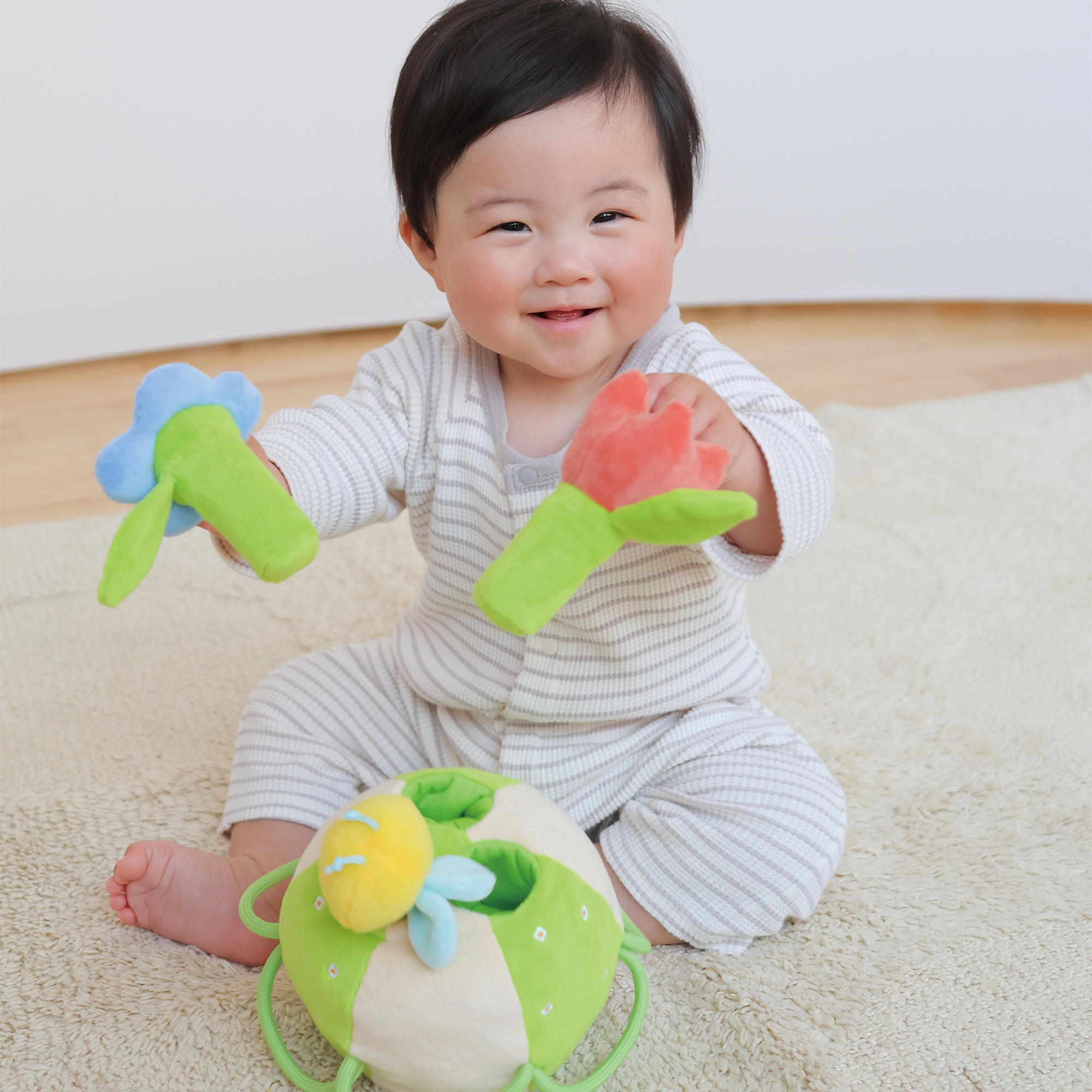 ふりふりみつばち&フード付きバスタオルセット