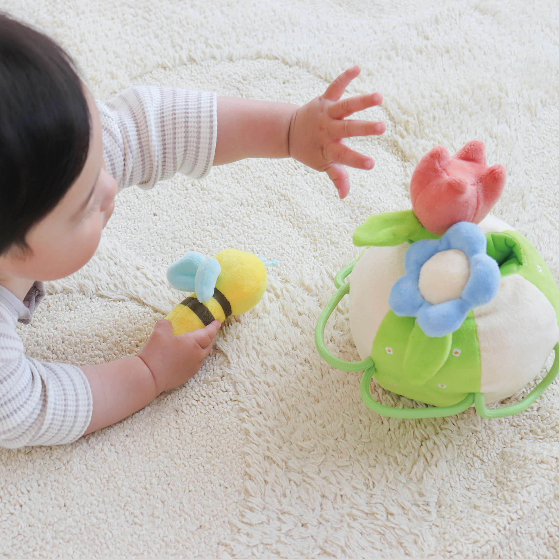 ふりふりみつばち&フード付きバスタオルセット