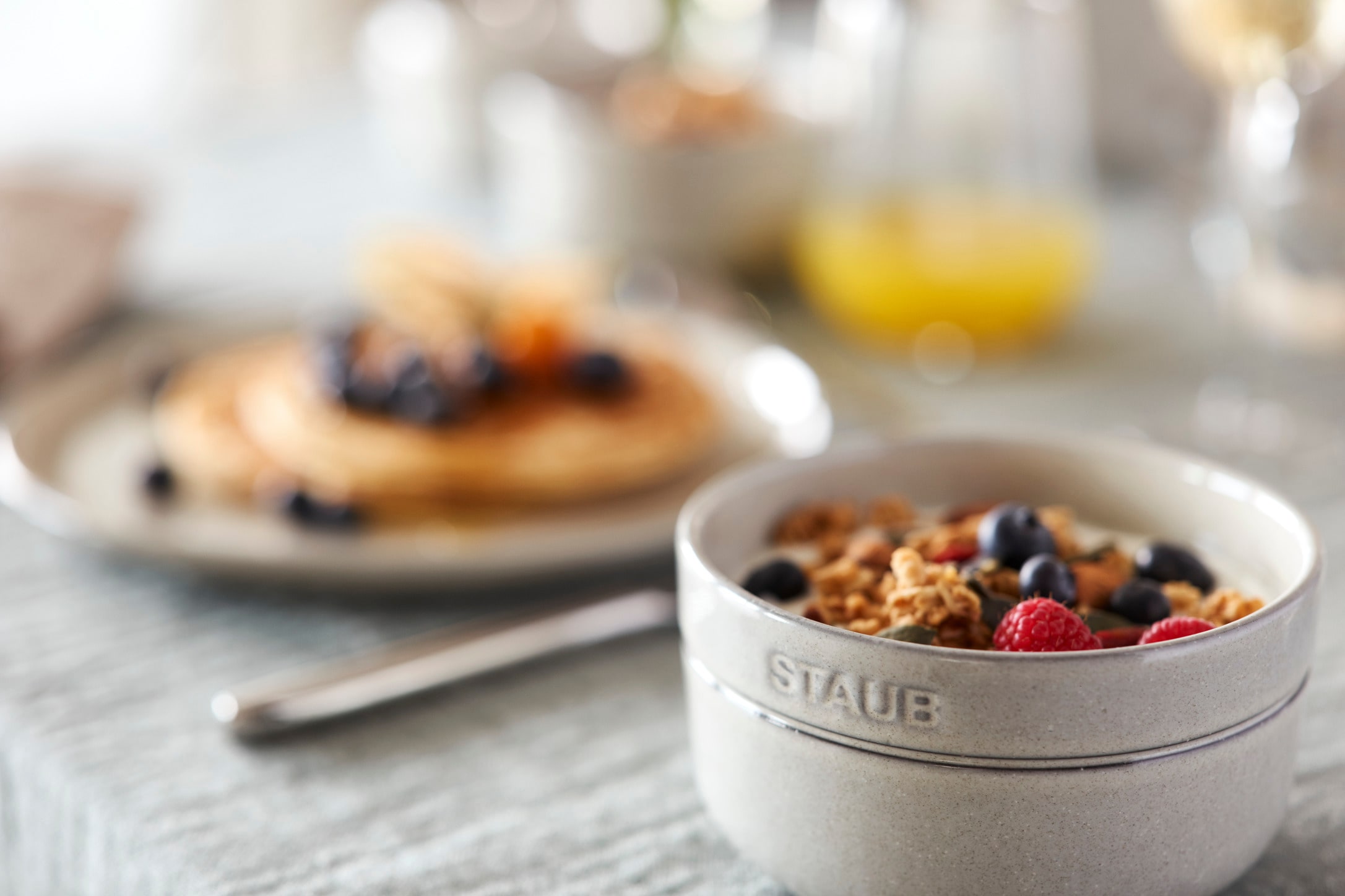 Staub ストウブ サービングボウル 18cm グランブルー STAUB 公式
