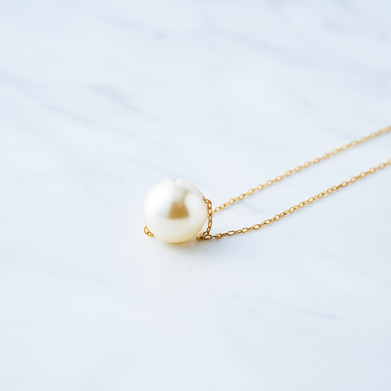 Single Pearl Long Necklace