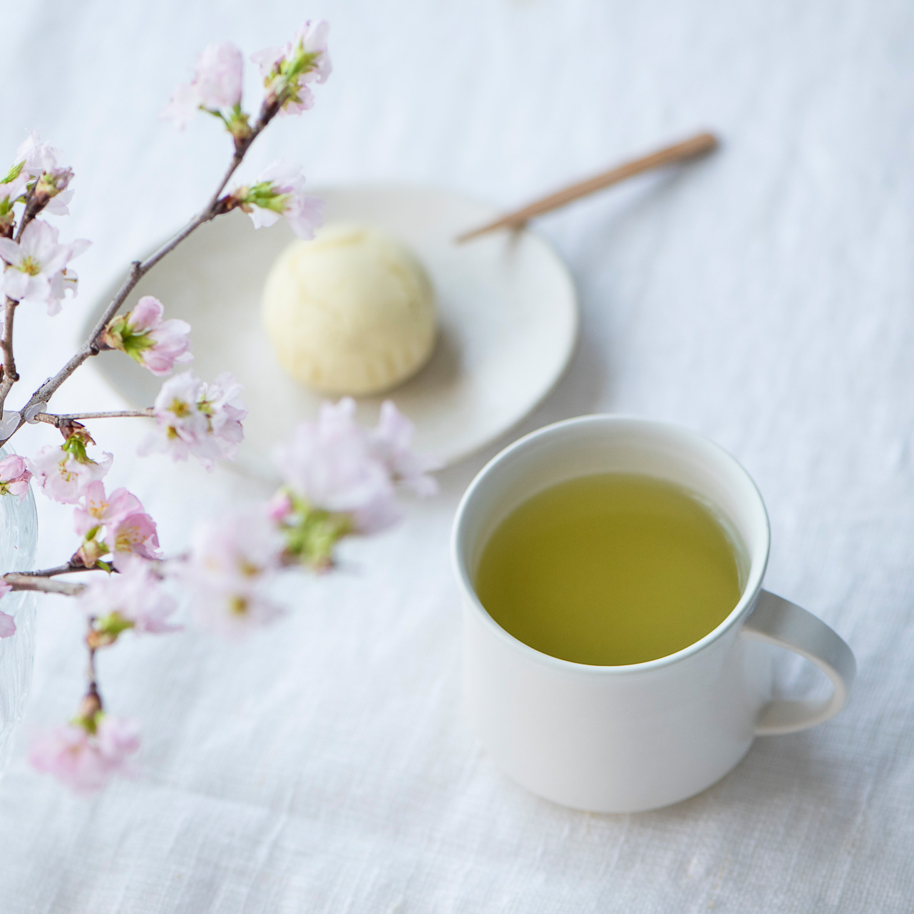 ぜんざいとどら焼き　さくらとお茶セット