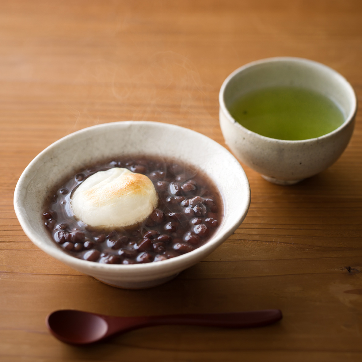 ぜんざいとどら焼き　さくらとお茶セット