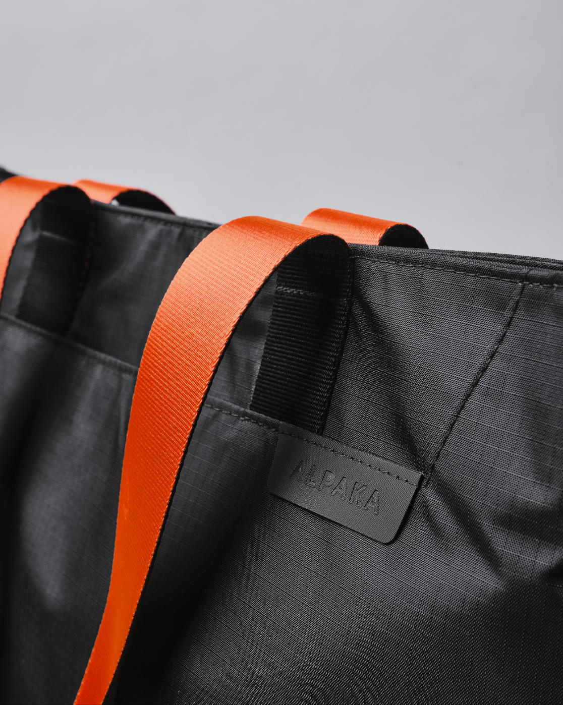 ELEMENTS TOTE ナイロントートバッグ｜A4収納可能