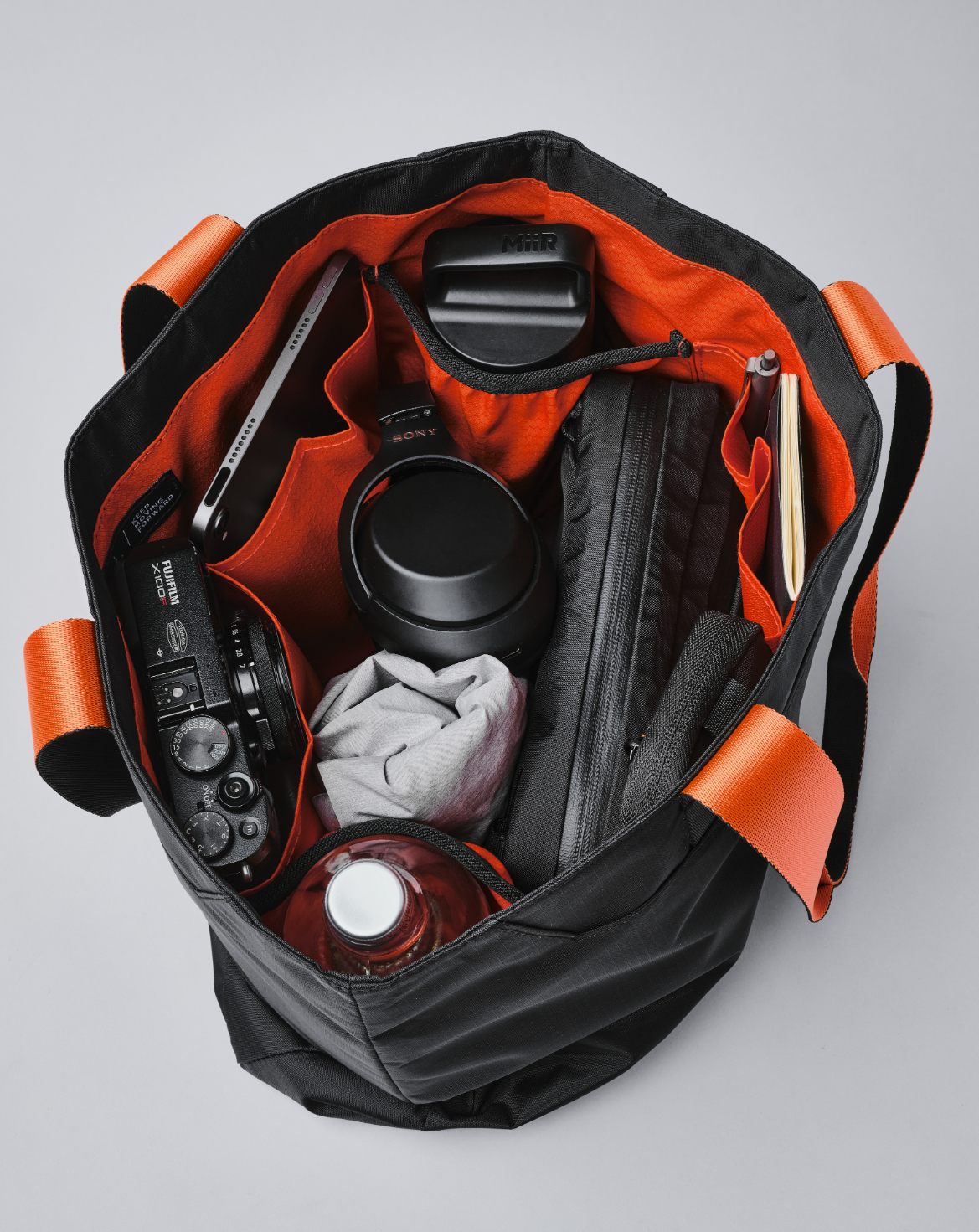 ELEMENTS TOTE ナイロントートバッグ｜A4収納可能