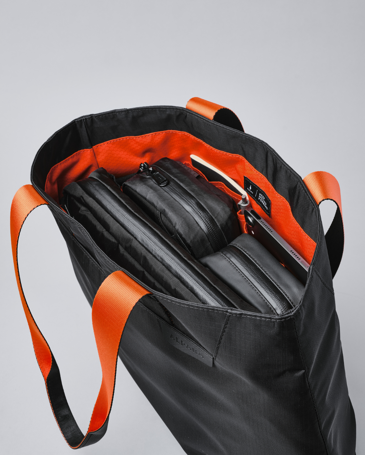 ELEMENTS TOTE ナイロントートバッグ｜A4収納可能