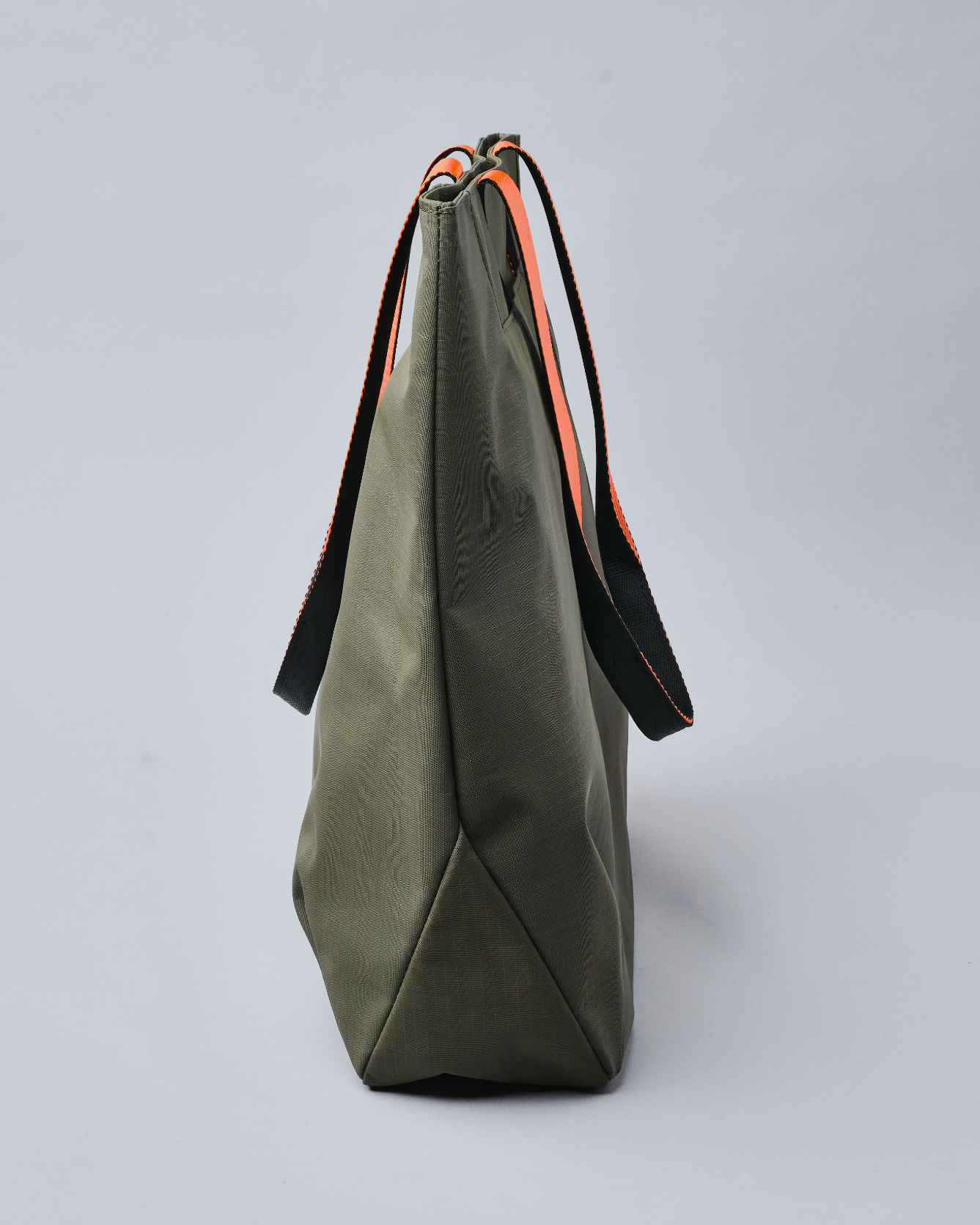 ELEMENTS TOTE ナイロントートバッグ｜A4収納可能