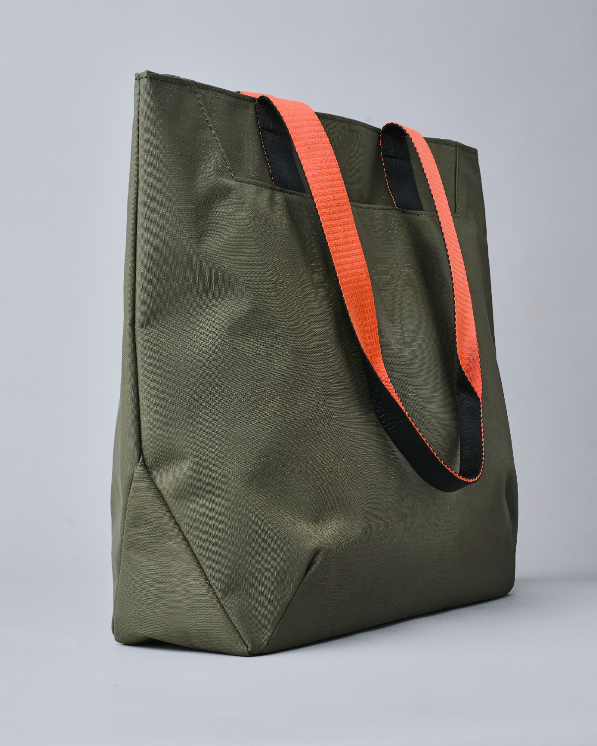 ELEMENTS TOTE ナイロントートバッグ｜A4収納可能