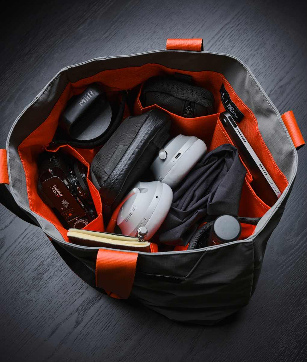 ELEMENTS TOTE ナイロントートバッグ｜A4収納可能