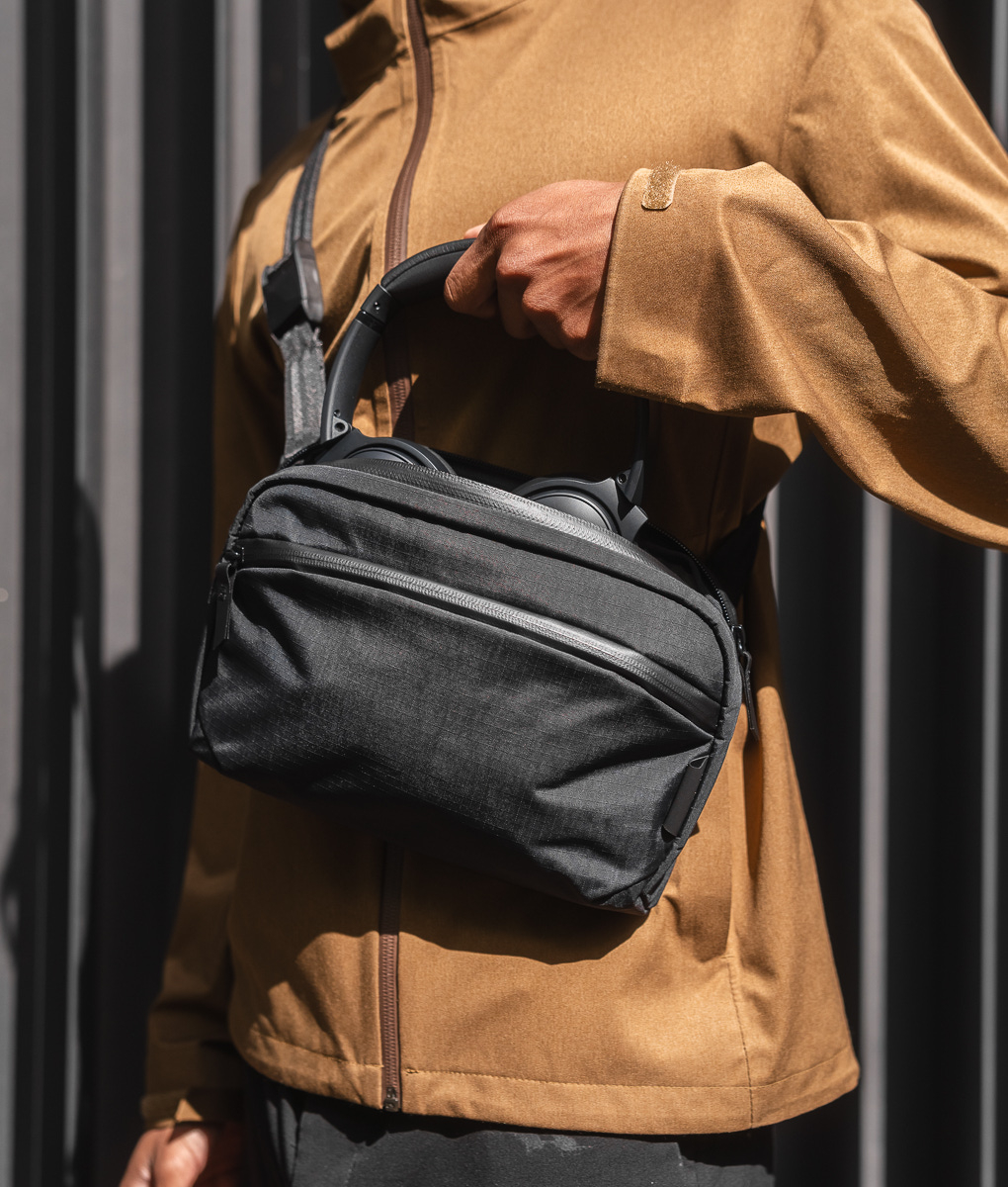 FLIGHT SLING スリングボディバッグ《防水》