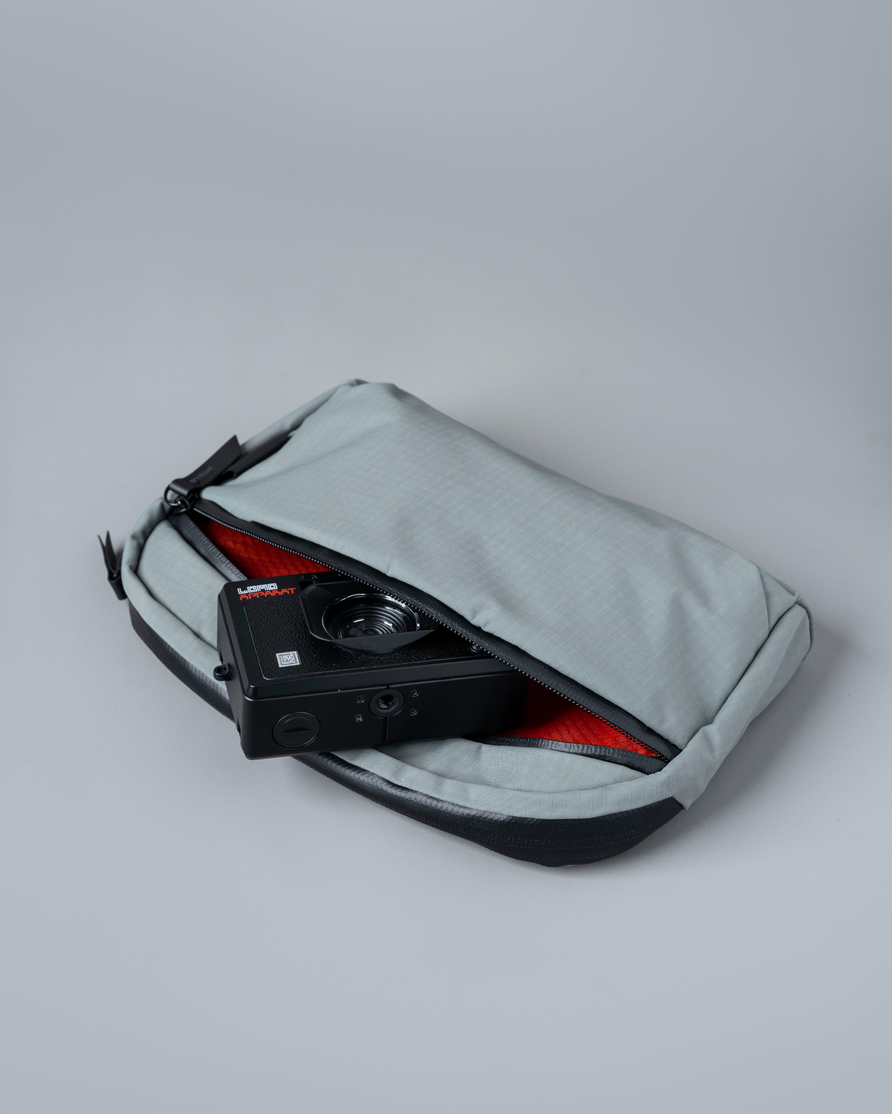 FLIGHT SLING スリングボディバッグ《防水》