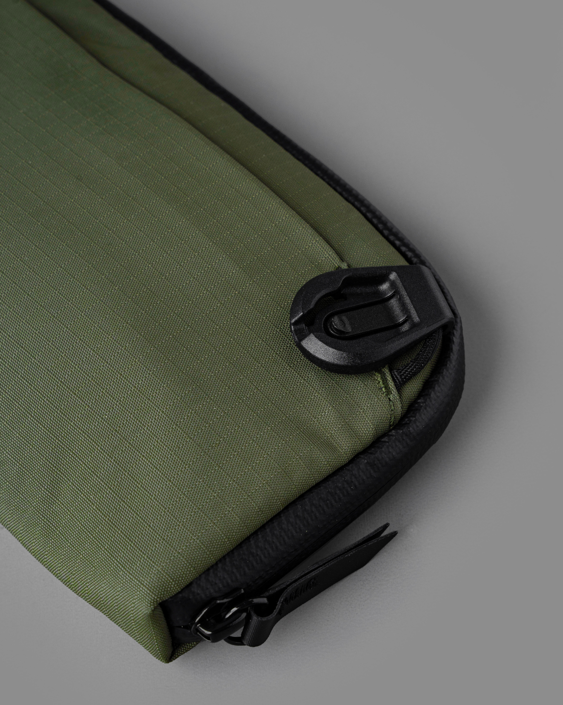 FLIGHT POUCH ショルダーポーチミニバッグ《防水》